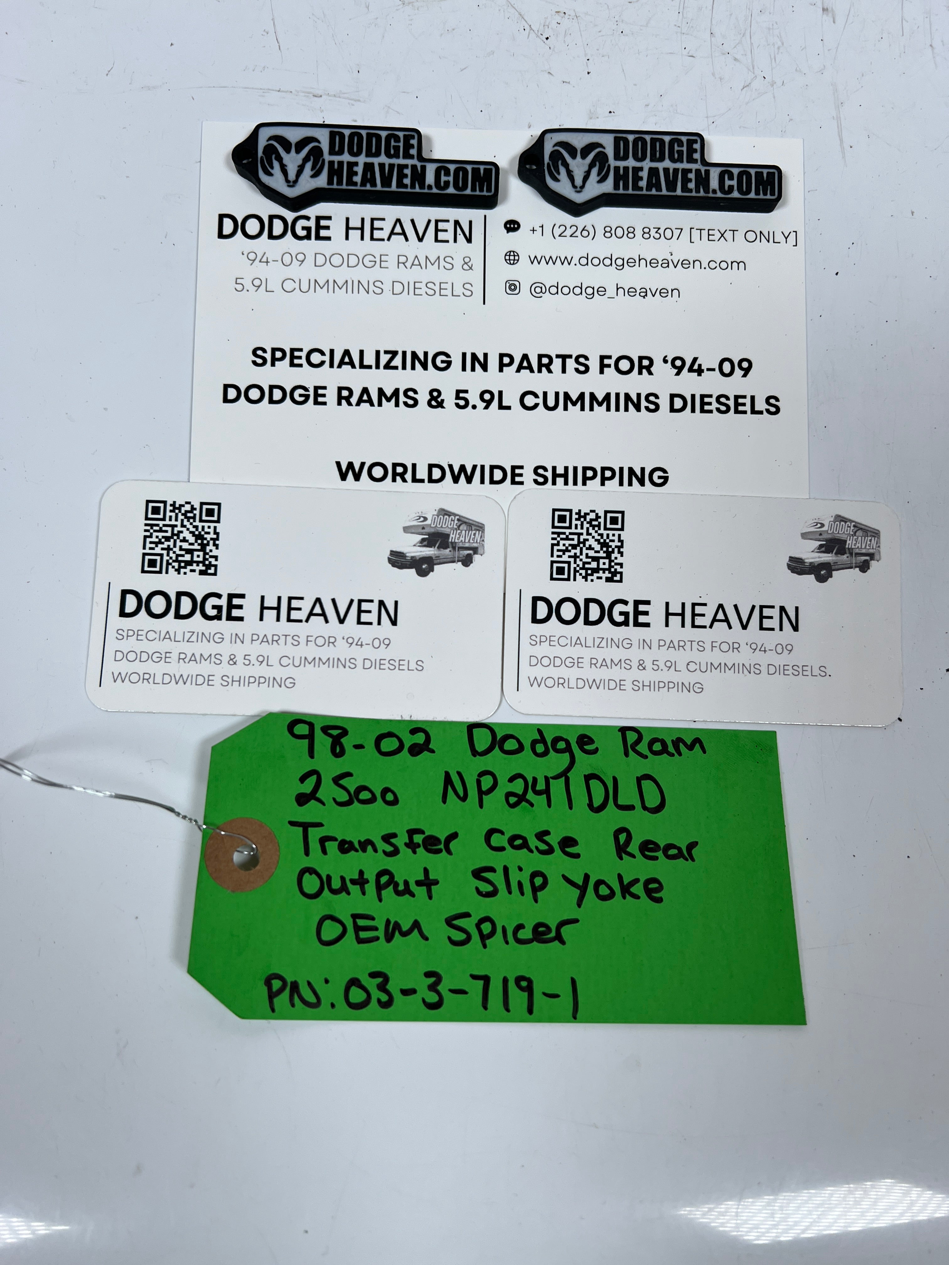 1998-2002 Dodge Ram 2500 241DLD Transfer Case Rear Output Slip Yoke Spicer
