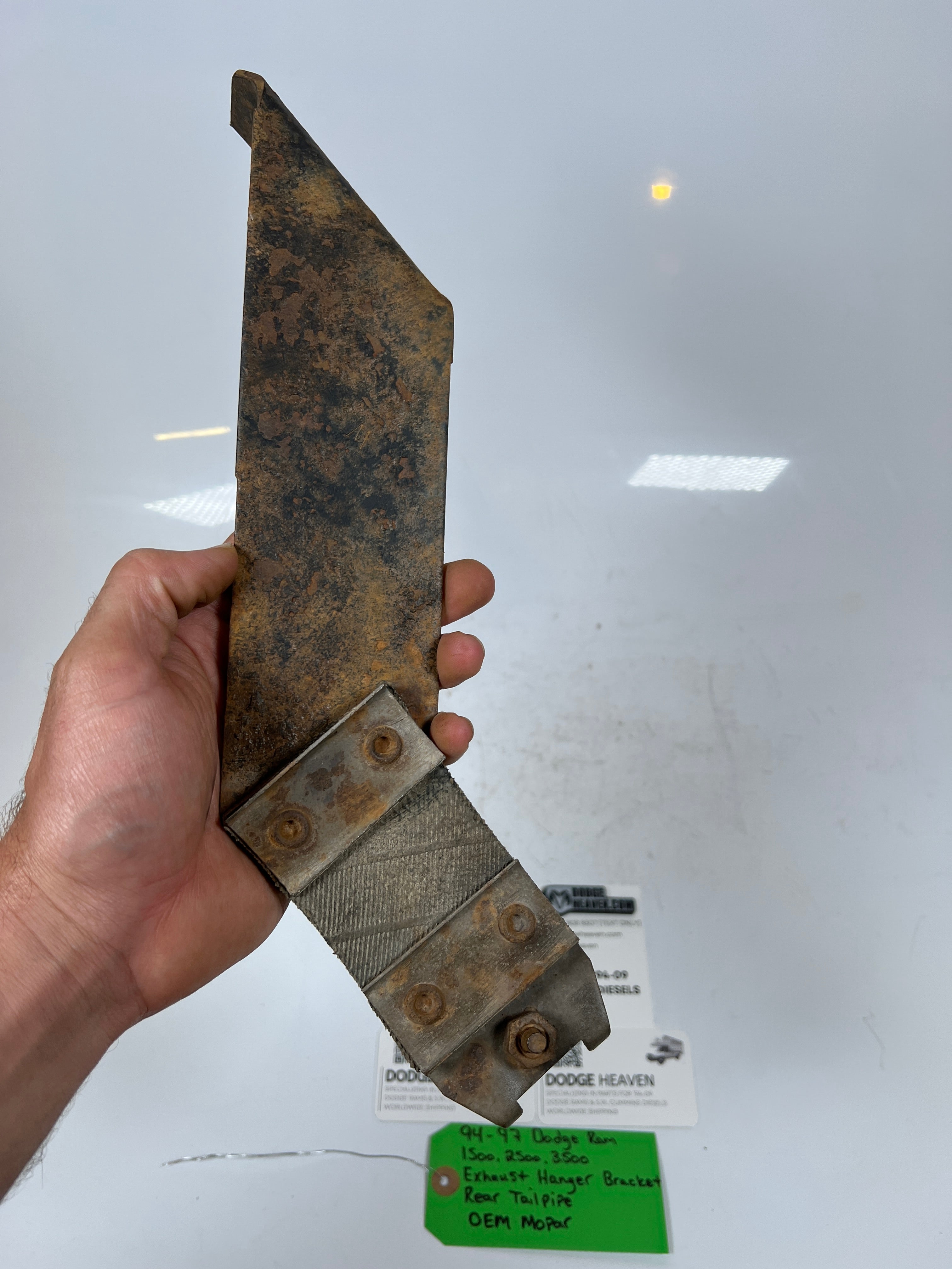 1994-1997 Dodge Ram 1500-3500 Rear Exhaust Bracket Rear Tailpipe