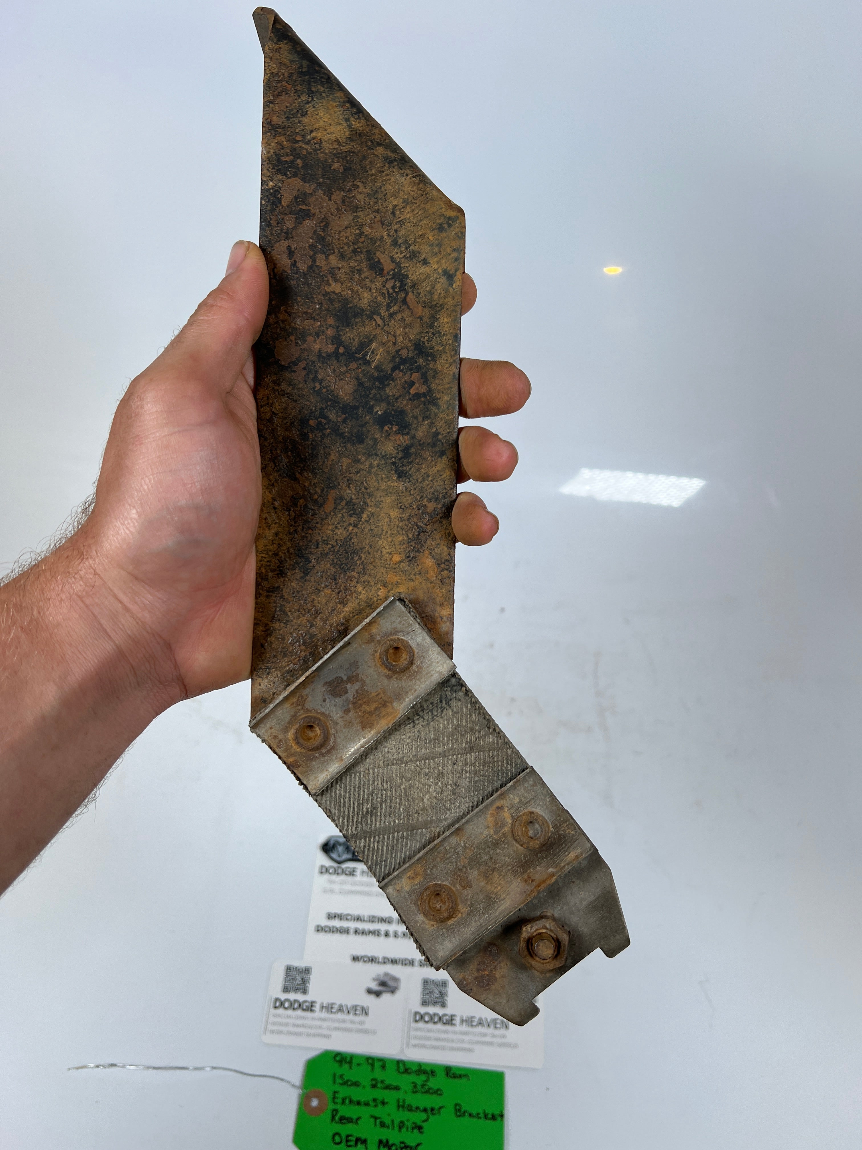 1994-1997 Dodge Ram 1500-3500 Rear Exhaust Bracket Rear Tailpipe