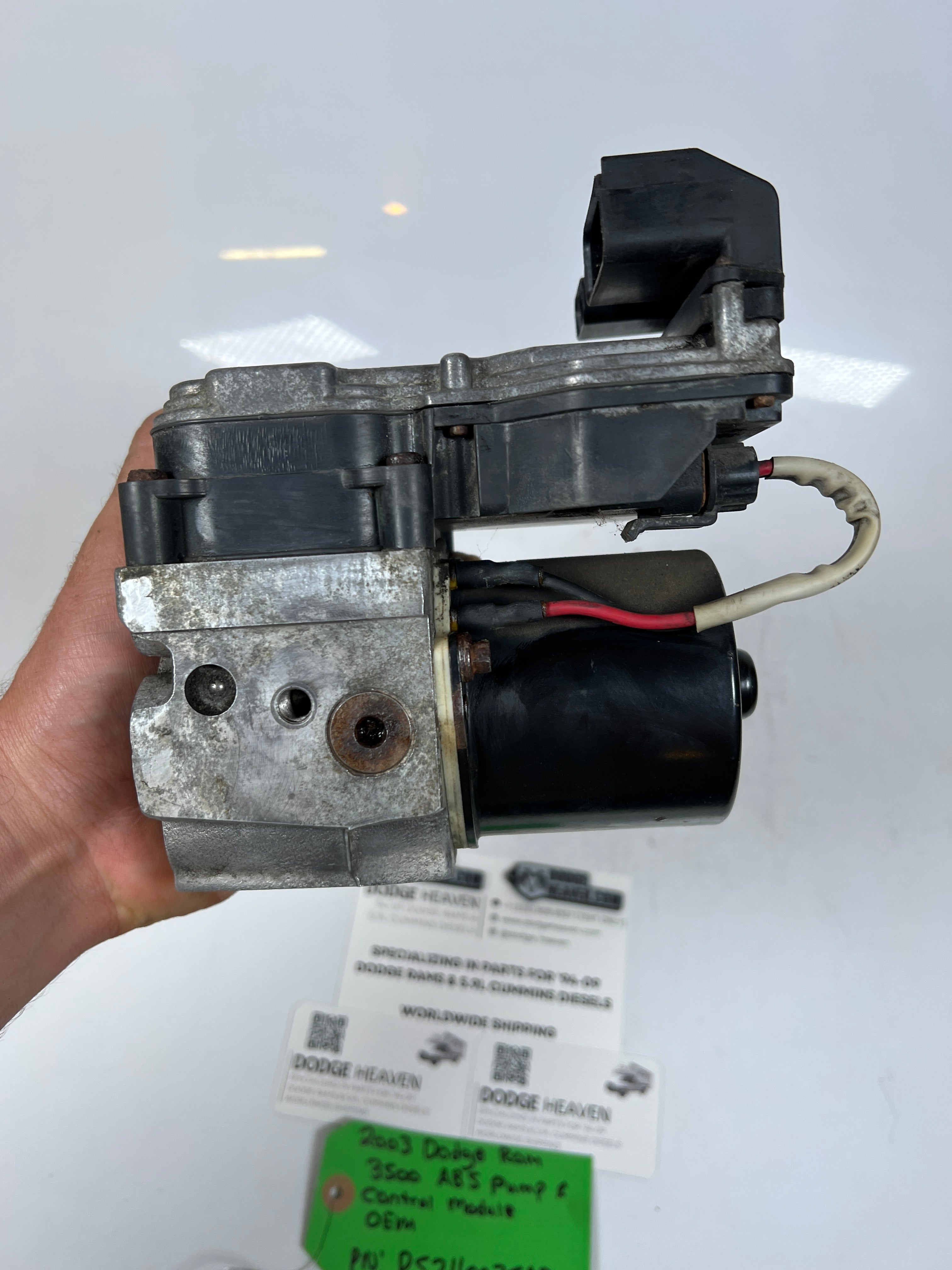 2003-2003 Dodge Ram 3500 ABS Pump & Control Module P52110035AD Kelsey Hayes