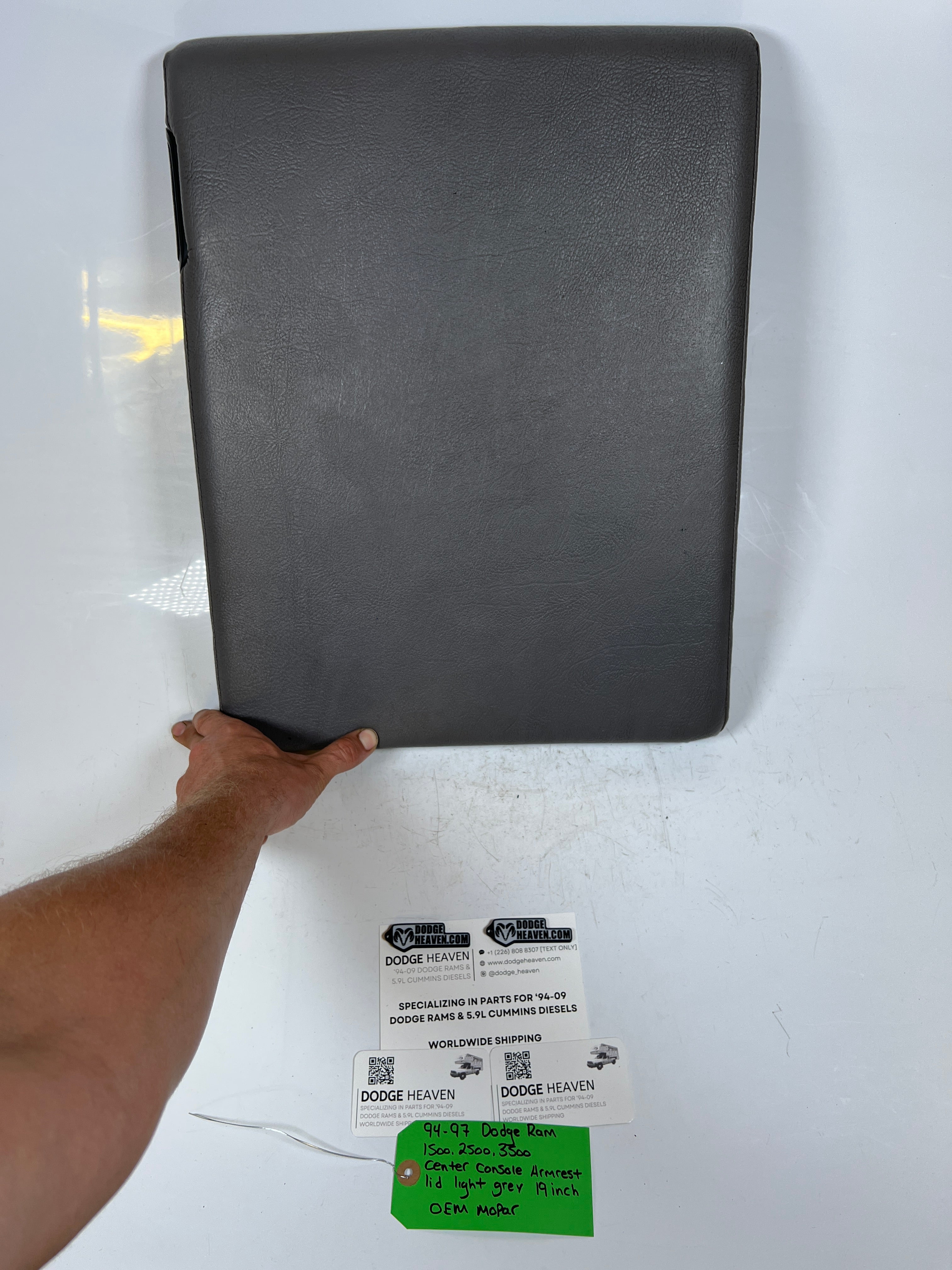 1994-1997 Dodge Ram 1500-3500 Center Console Arm Rest Lid Light Grey 19 Inch