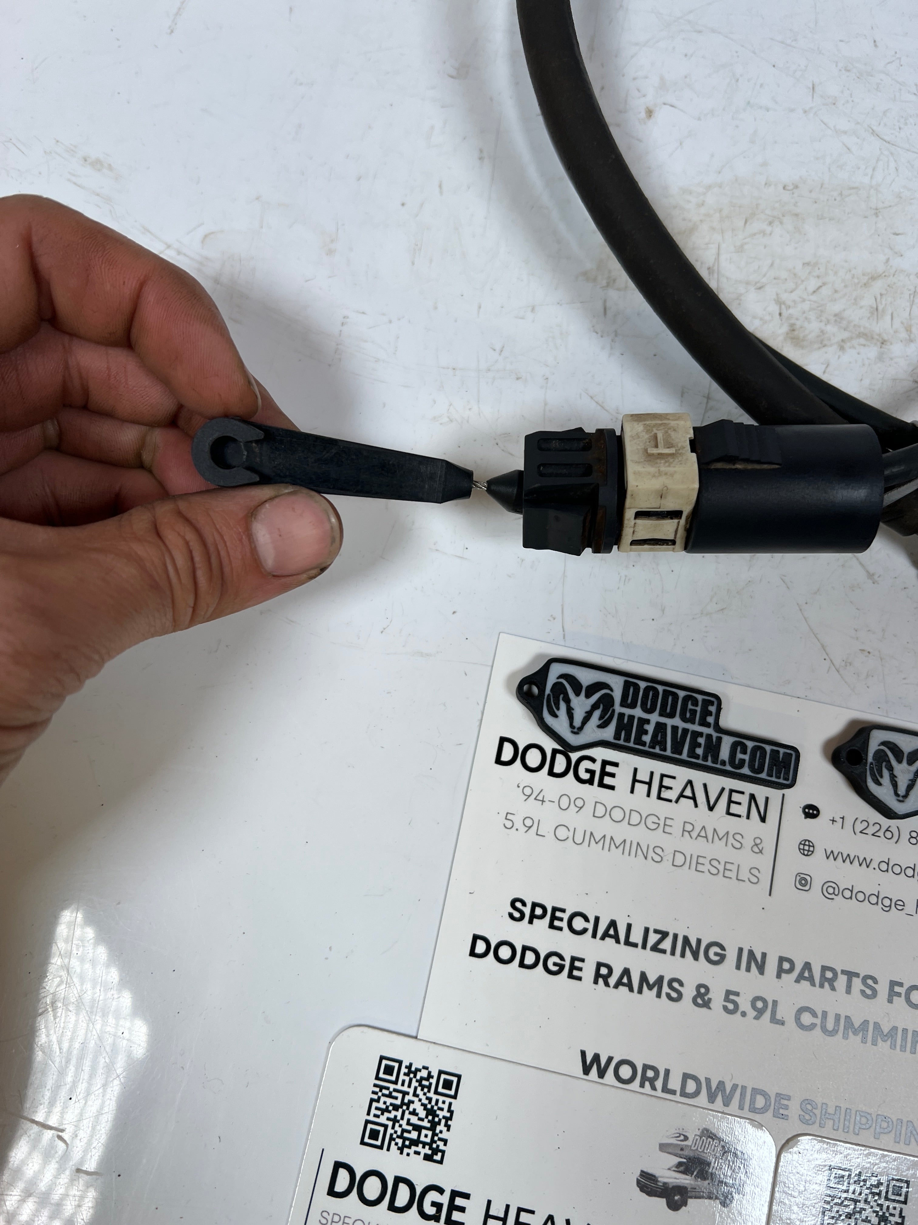 1997-2003 Dodge Ram Throttle Kick Down Cable Throttle Valve