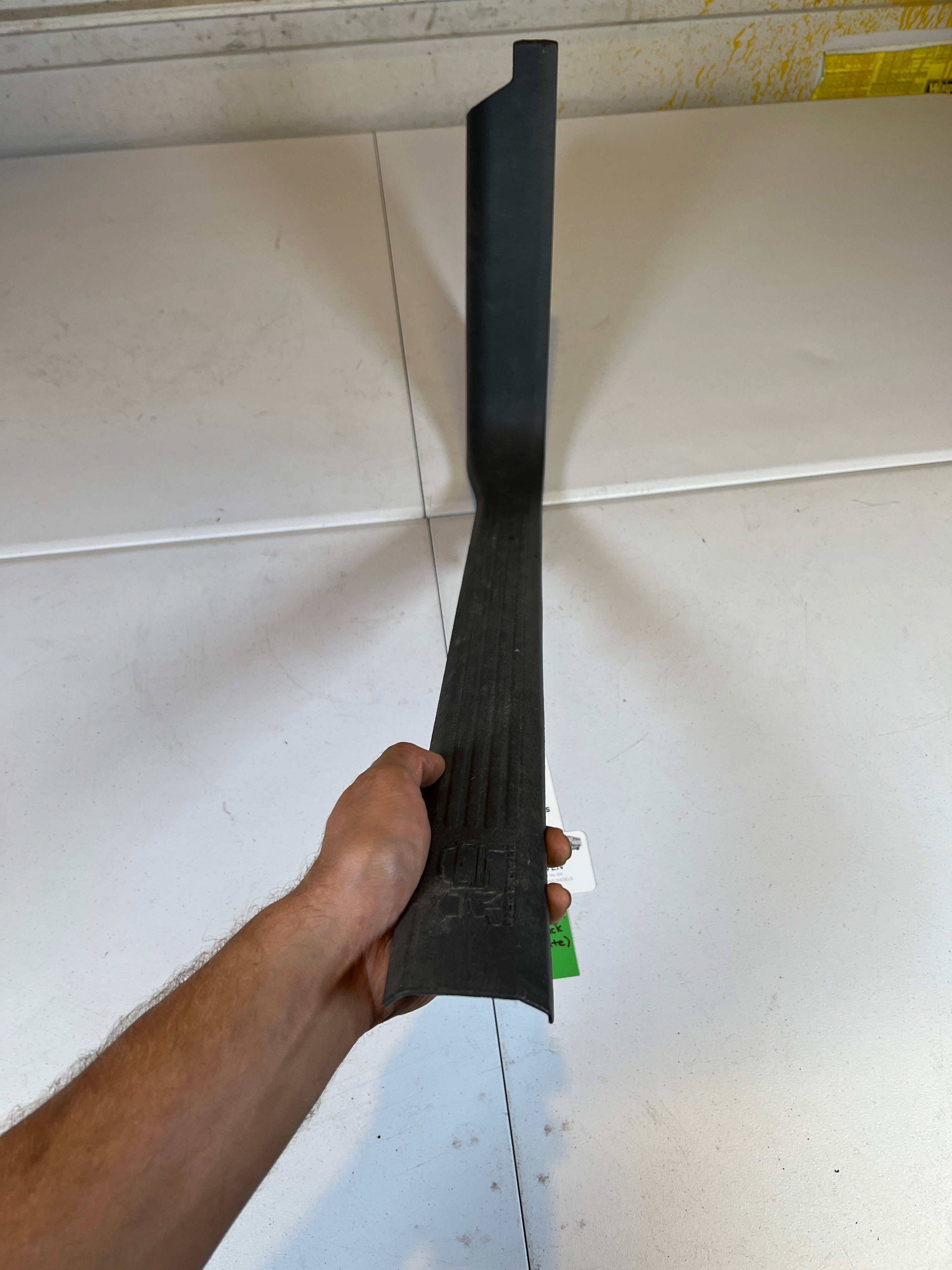 2002-2005 Dodge Ram Front Door Sill Kick Panel Scuff Trim RH Dark Grey