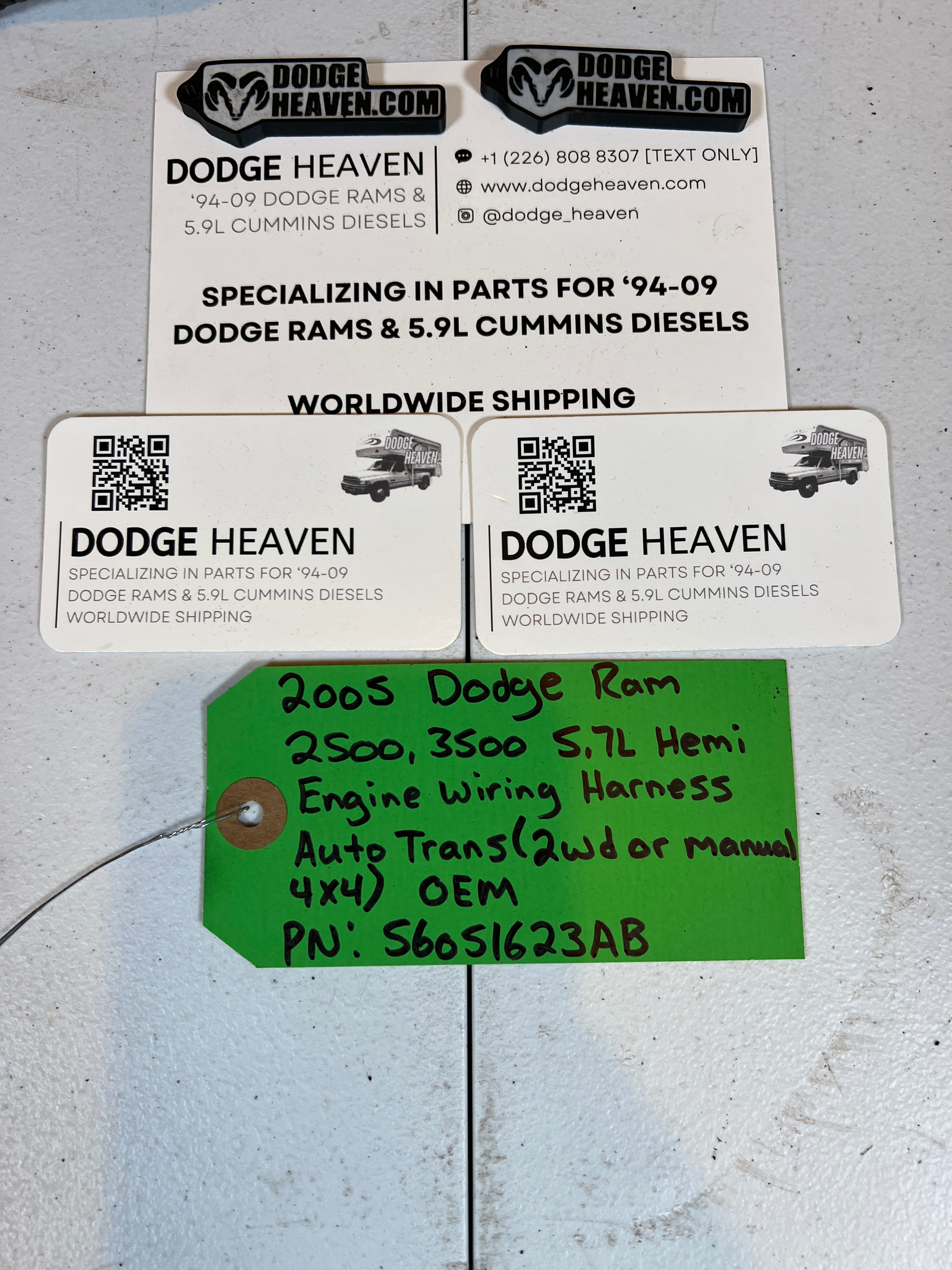 2005-2005 Dodge Ram 2500 3500 5.7L Hemi Engine Wiring Harness