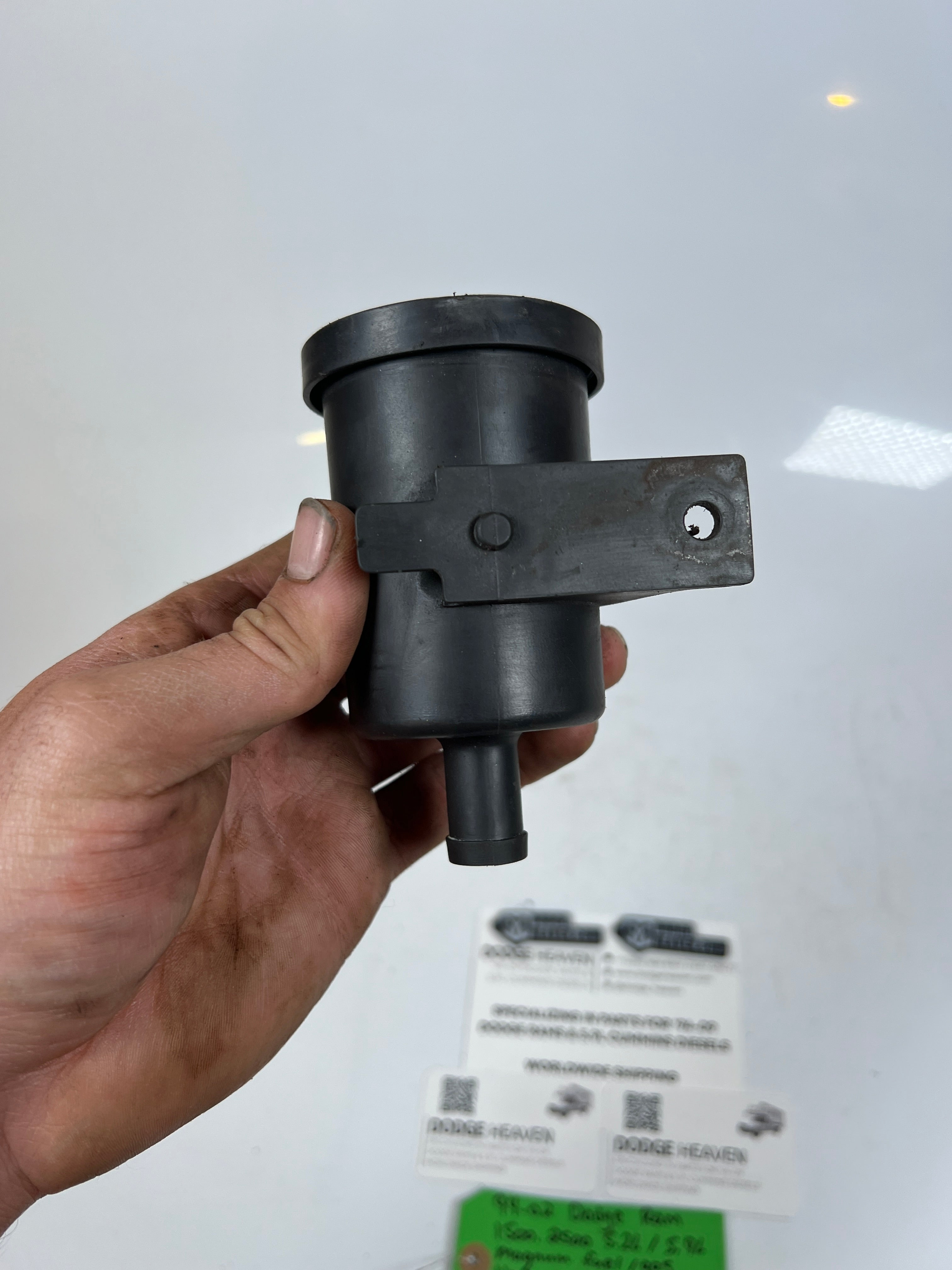 1994-2002 Dodge Ram 5.2L 5.9L Magnum Gas Vapor Canister Filter