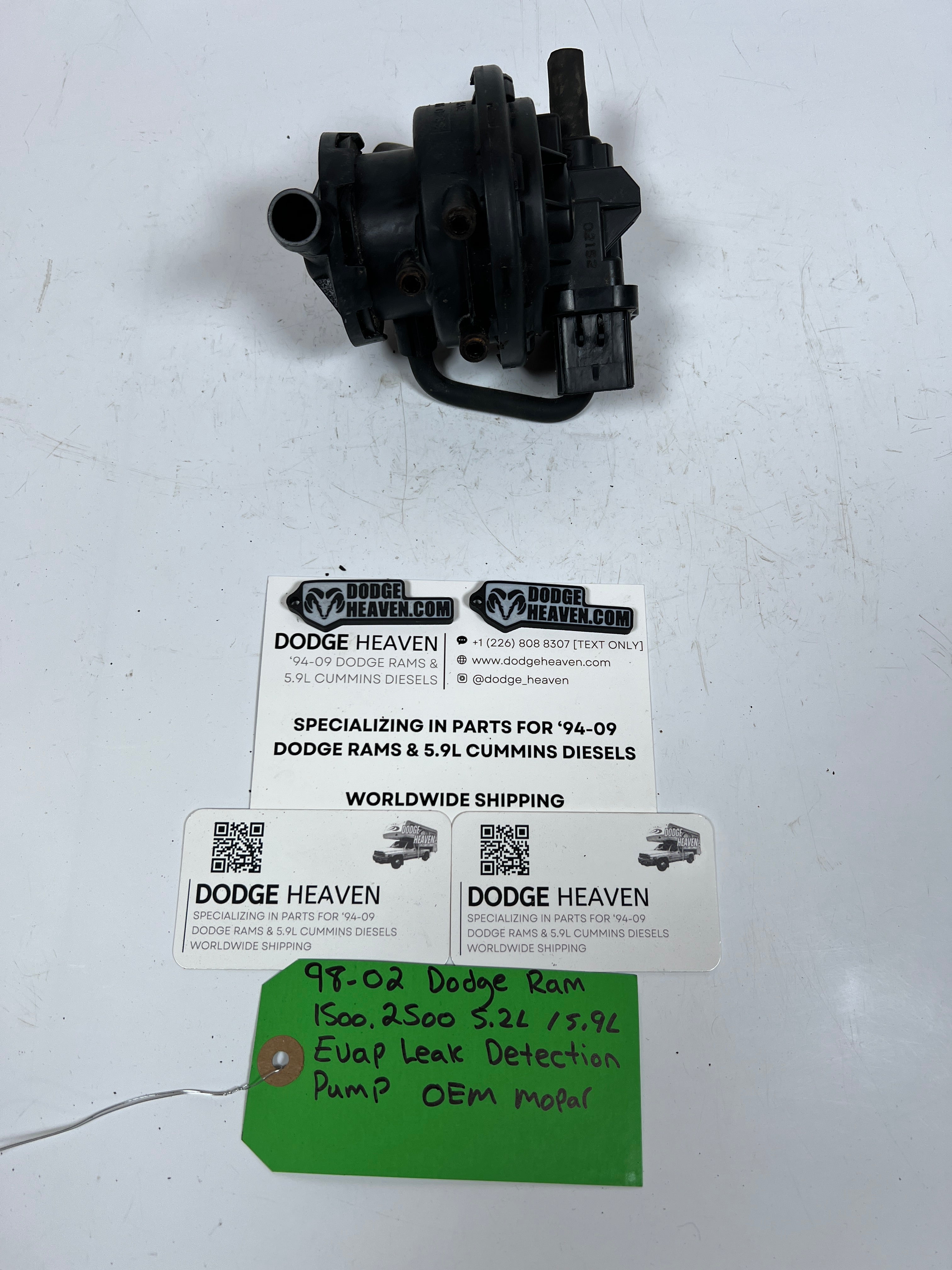 1998-2002 Dodge Ram 5.2L 5.9L gas magnum EVAP Leak Detection Pump