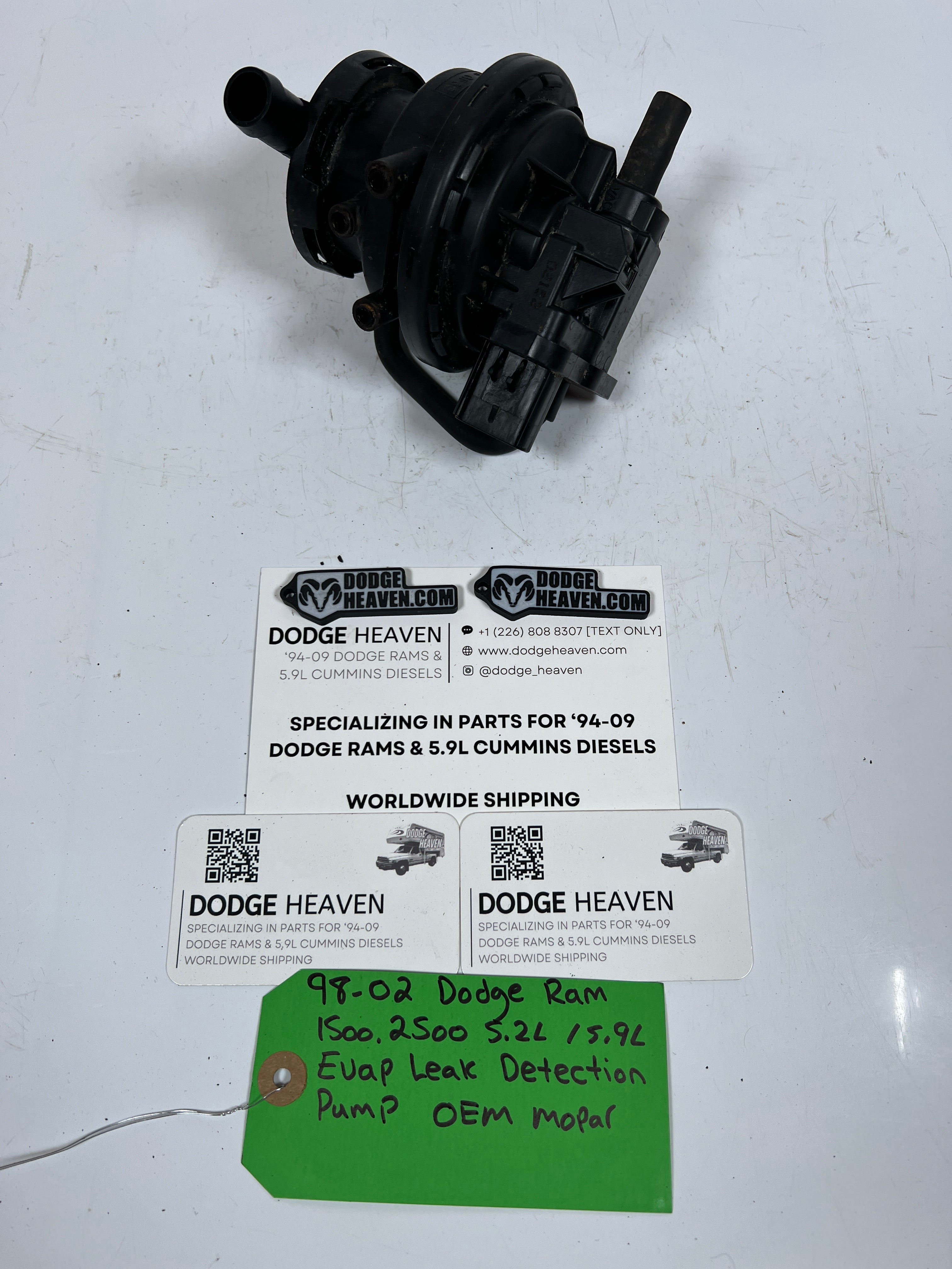1998-2002 Dodge Ram 5.2L 5.9L gas magnum EVAP Leak Detection Pump