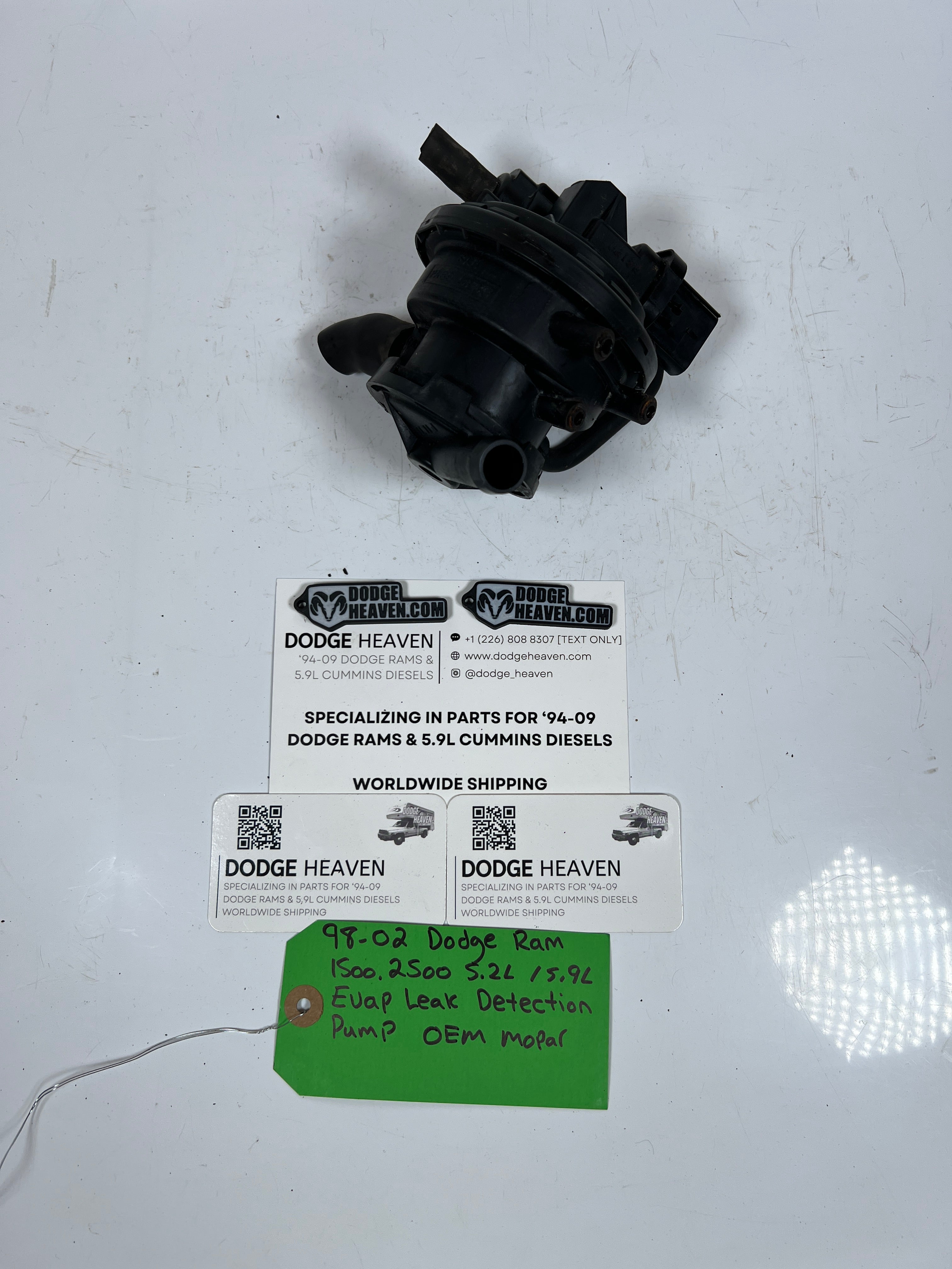 1998-2002 Dodge Ram 5.2L 5.9L gas magnum EVAP Leak Detection Pump