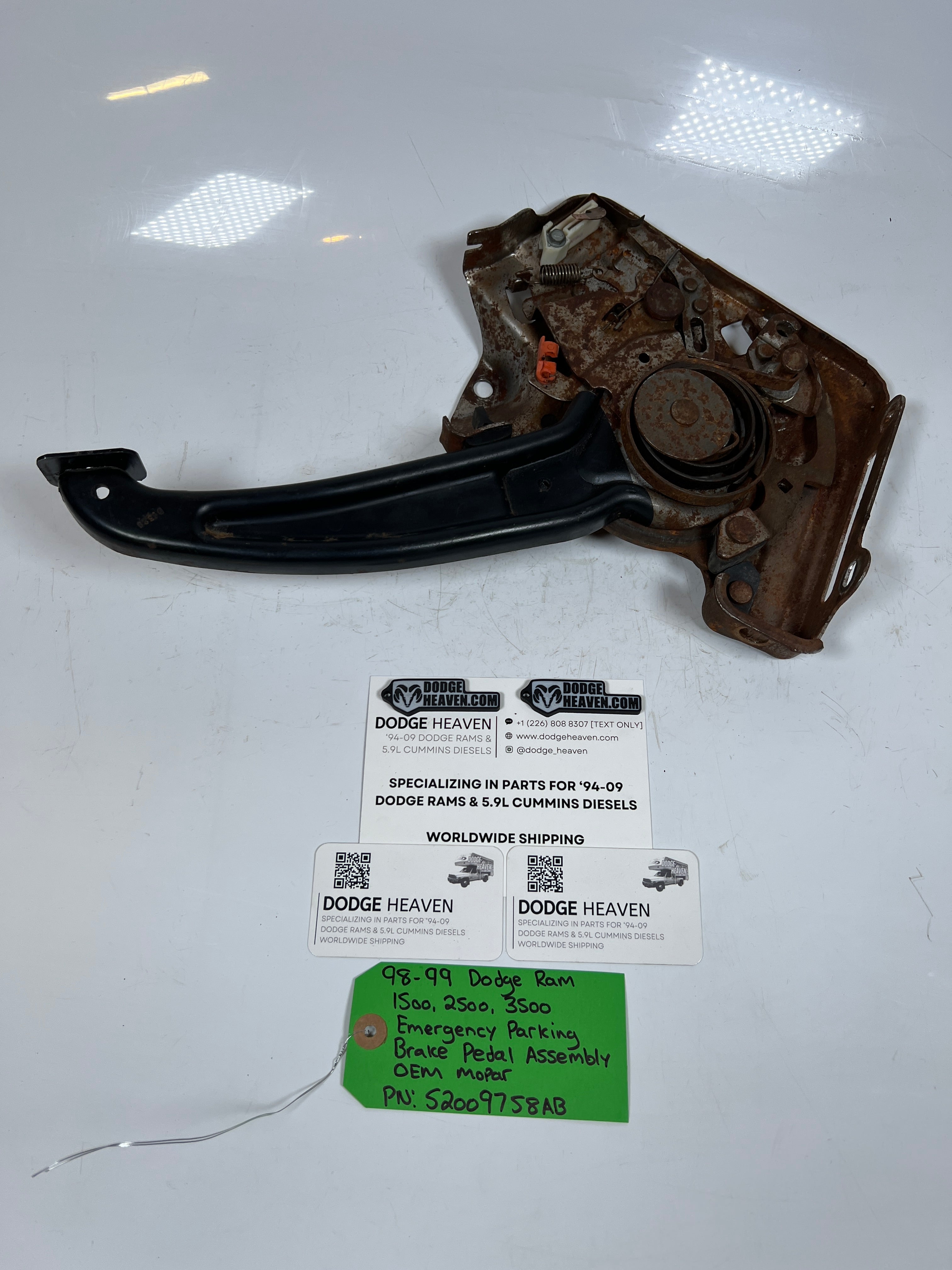1998-1999 Dodge Ram Emergency Parking Brake Pedal Assembly