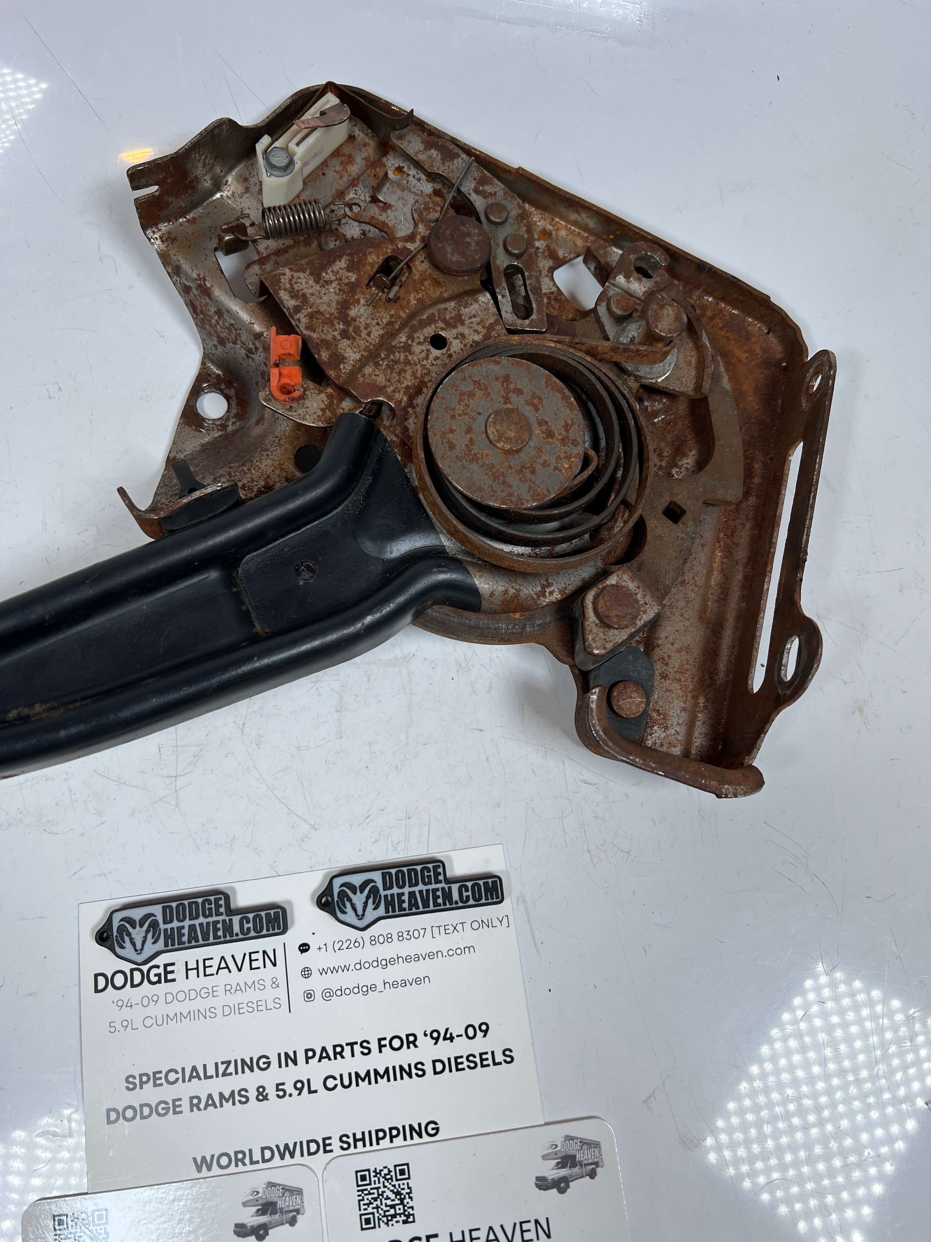 1998-1999 Dodge Ram Emergency Parking Brake Pedal Assembly