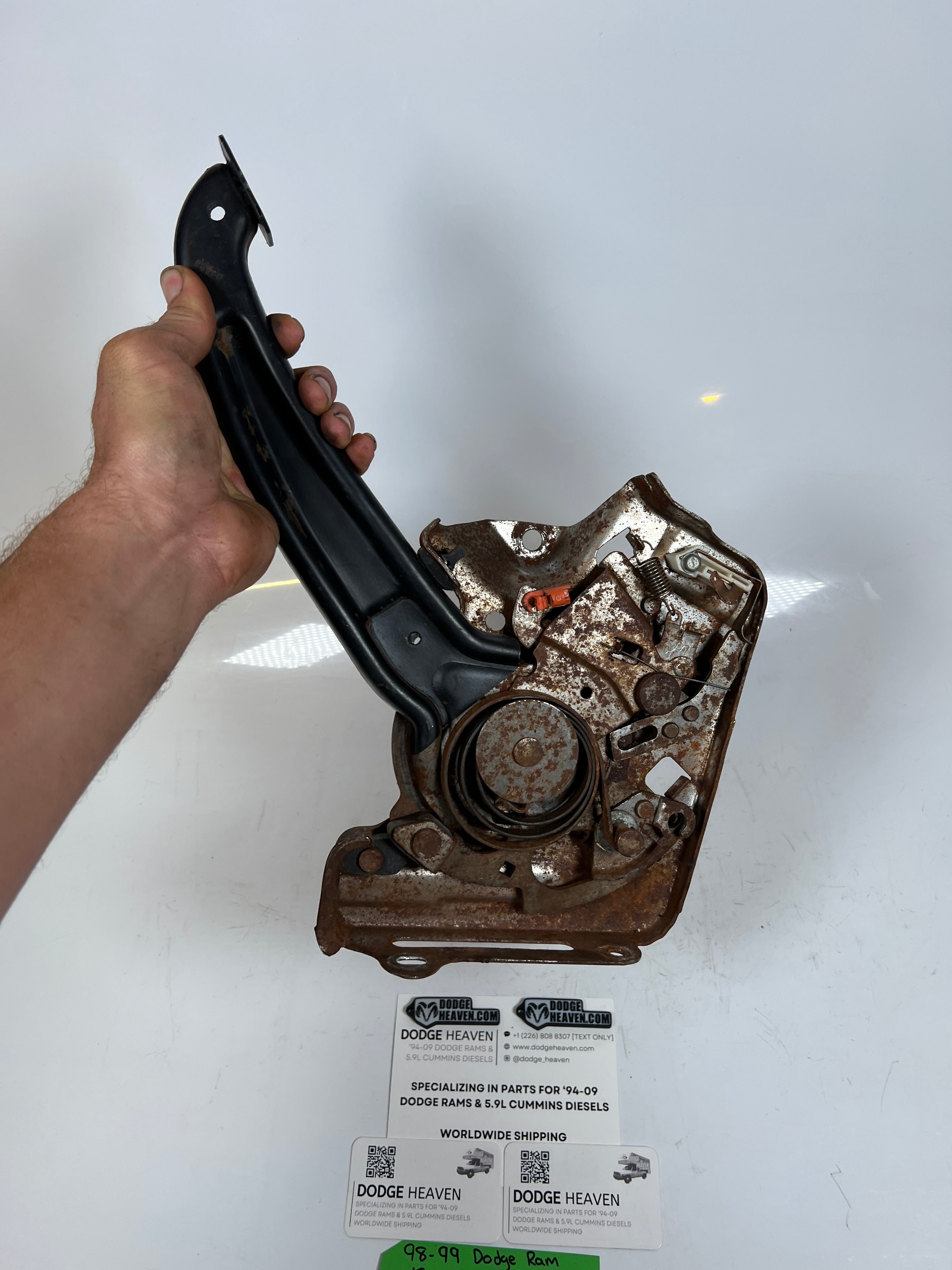 1998-1999 Dodge Ram Emergency Parking Brake Pedal Assembly