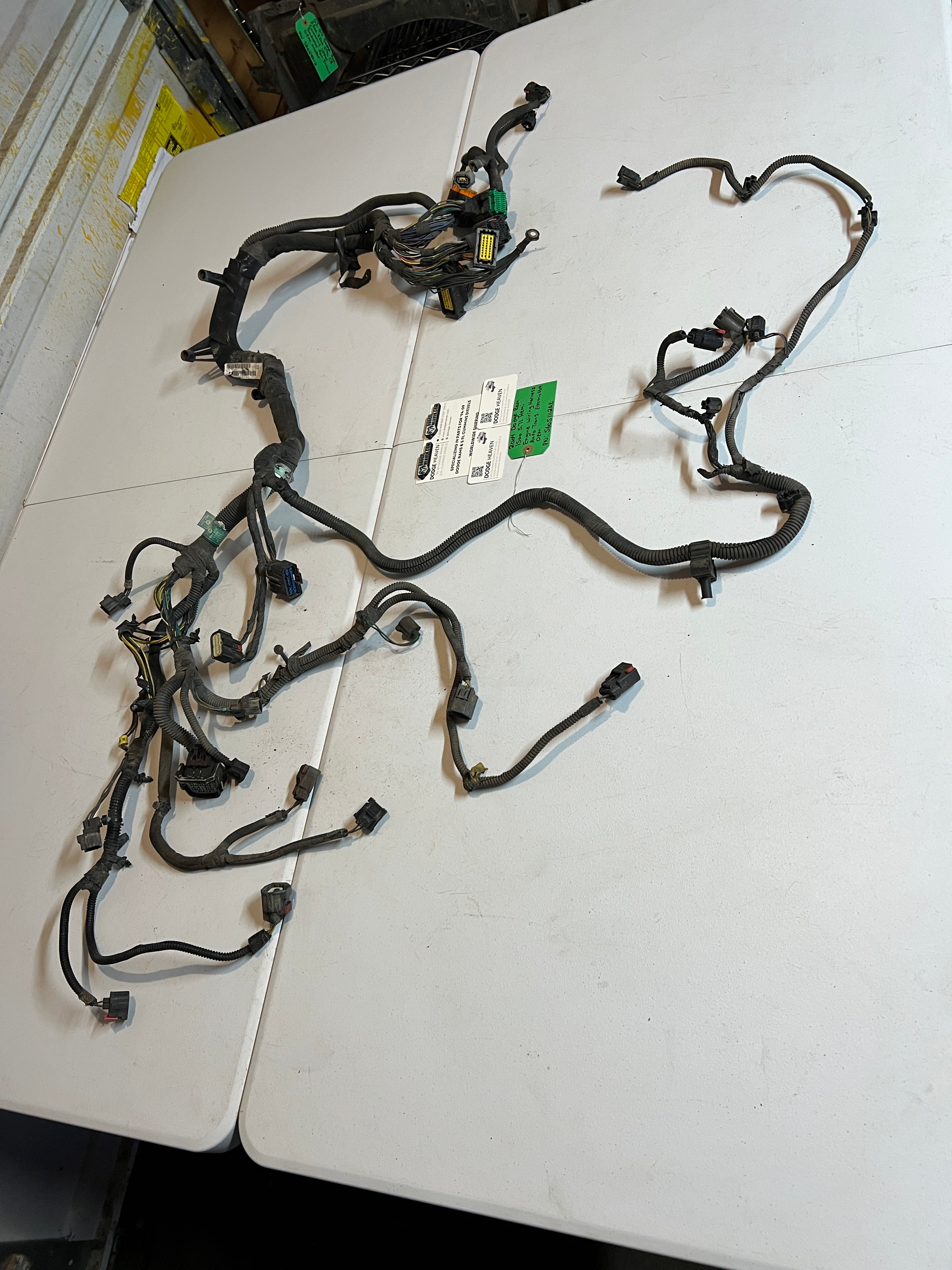 2004-2004 Dodge Ram 1500 5.7L Hemi Engine Wiring Harness Auto Electric 4x4