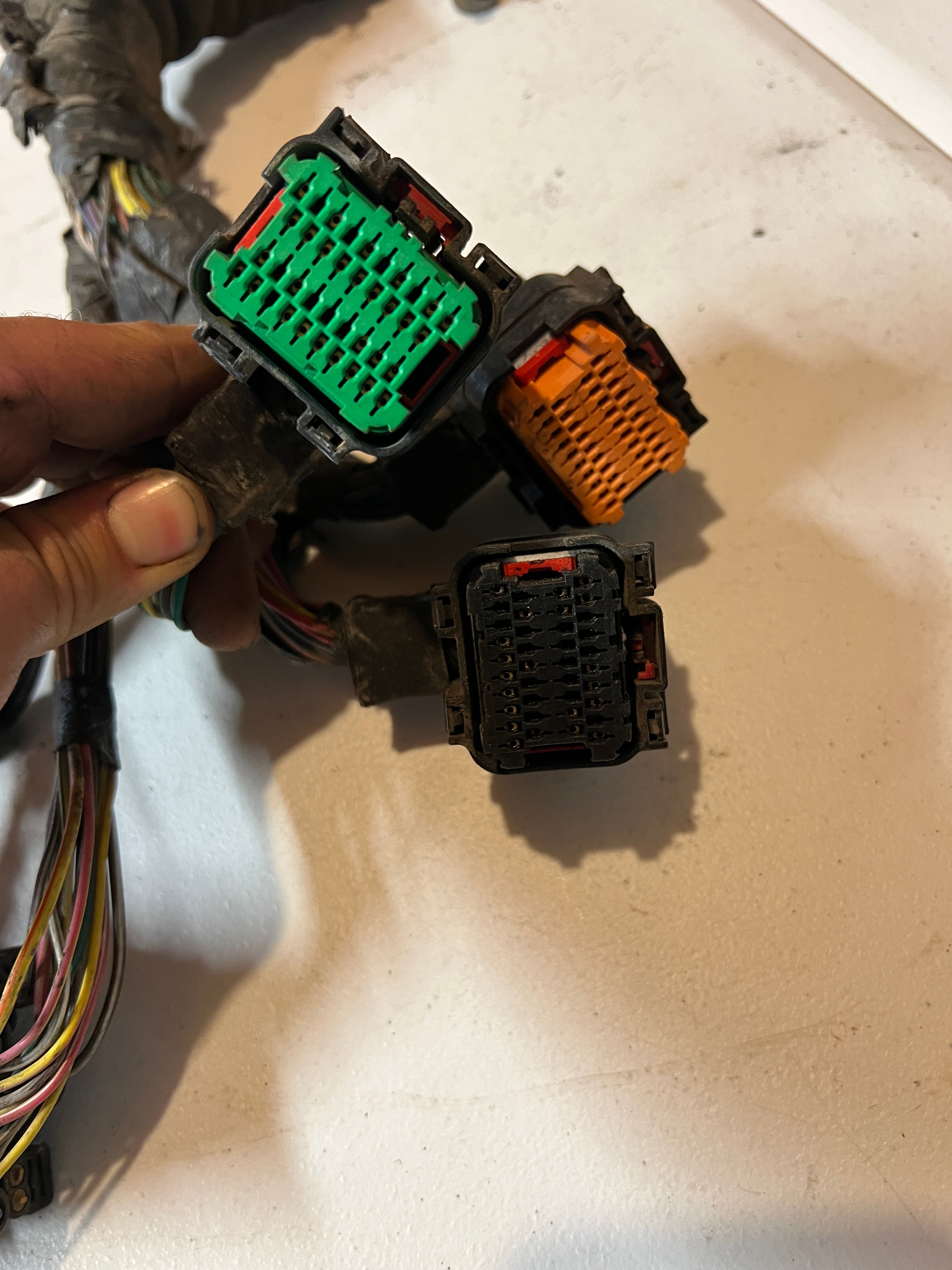 2007-2007 Dodge Ram 1500-3500 5.7L Hemi Engine Wiring Harness Auto Trans Elec 4x4