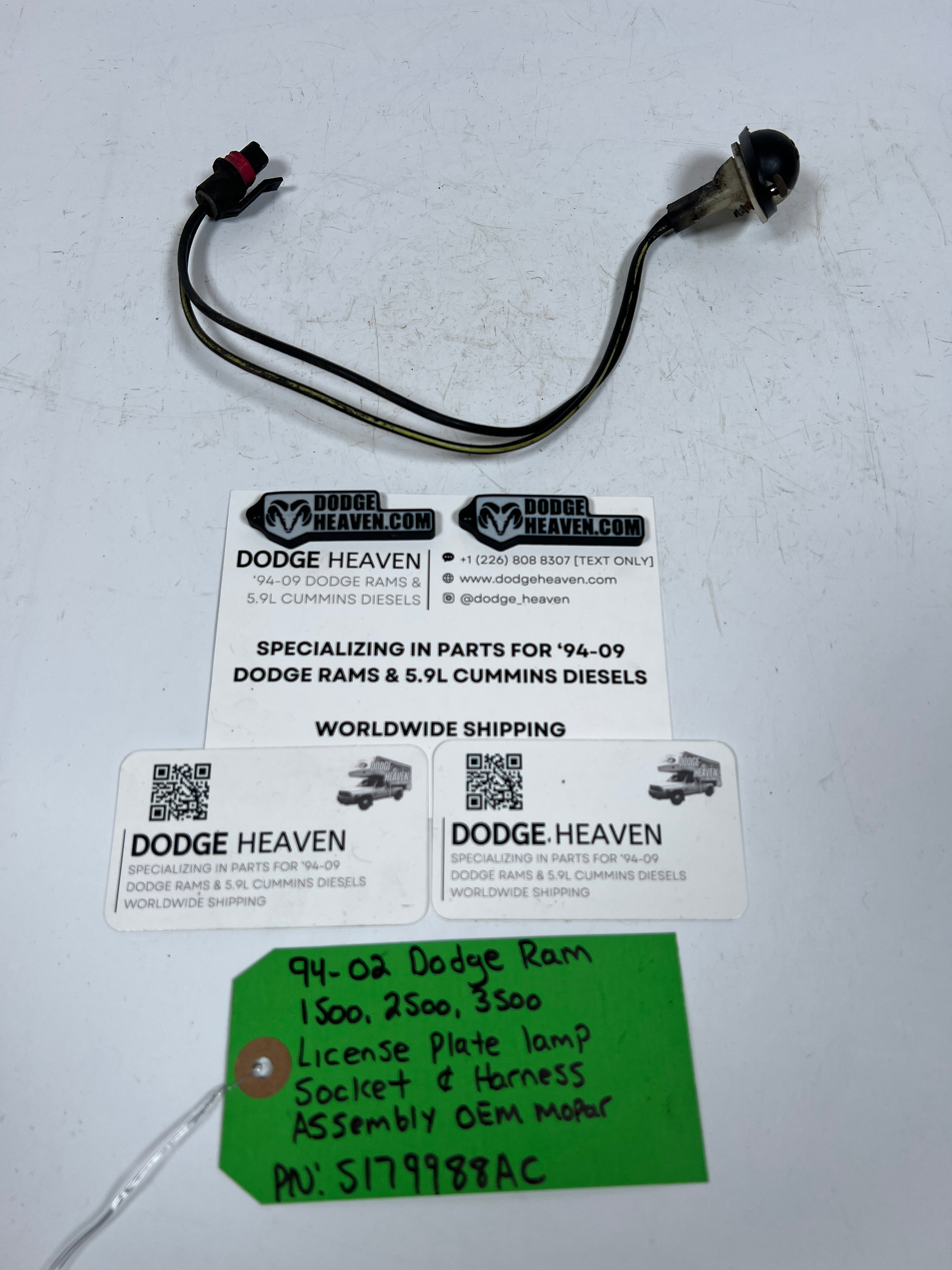 1994-2002 Dodge Ram Rear License Plate Light Socket & Harness
