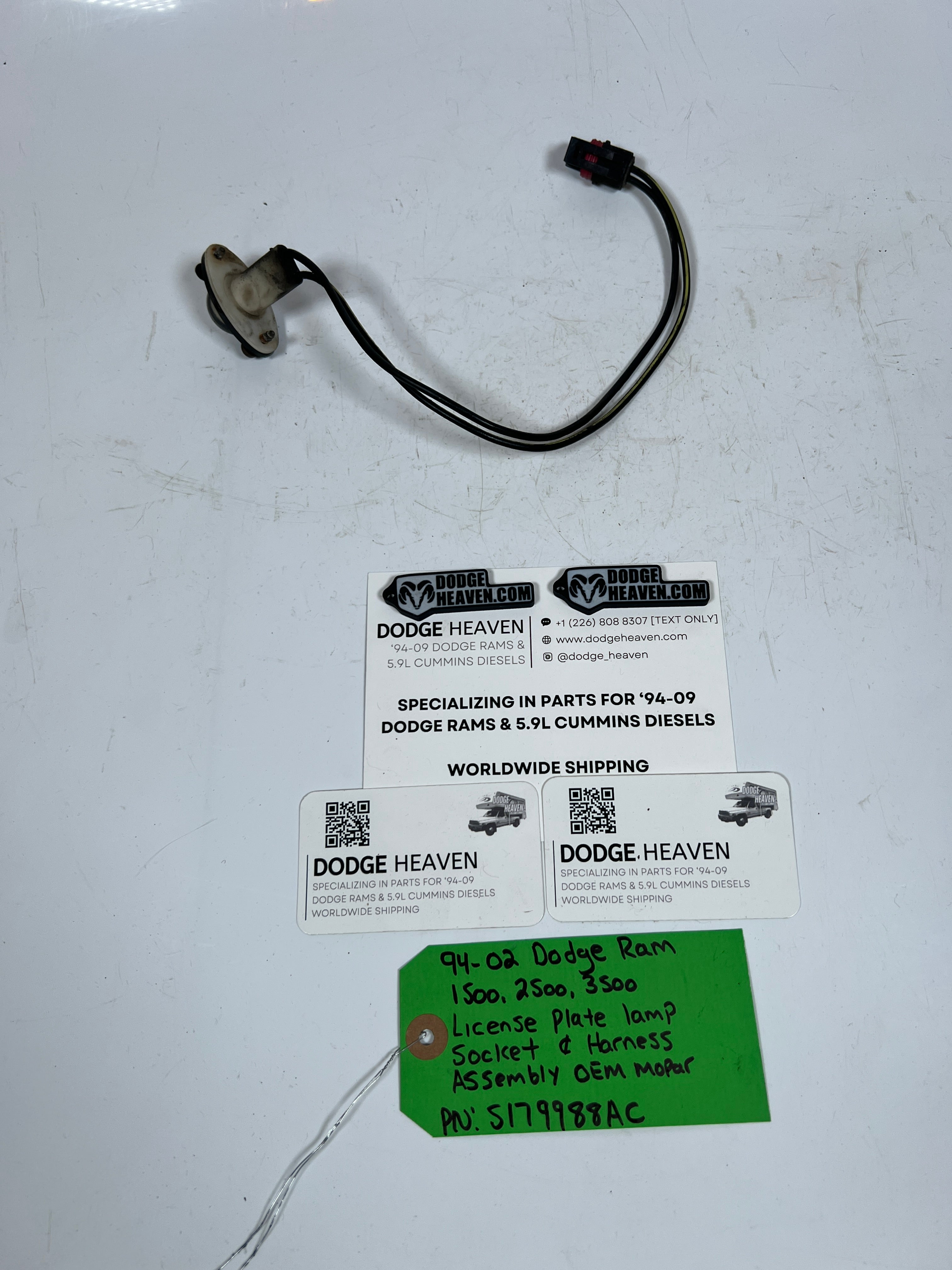 1994-2002 Dodge Ram Rear License Plate Light Socket & Harness