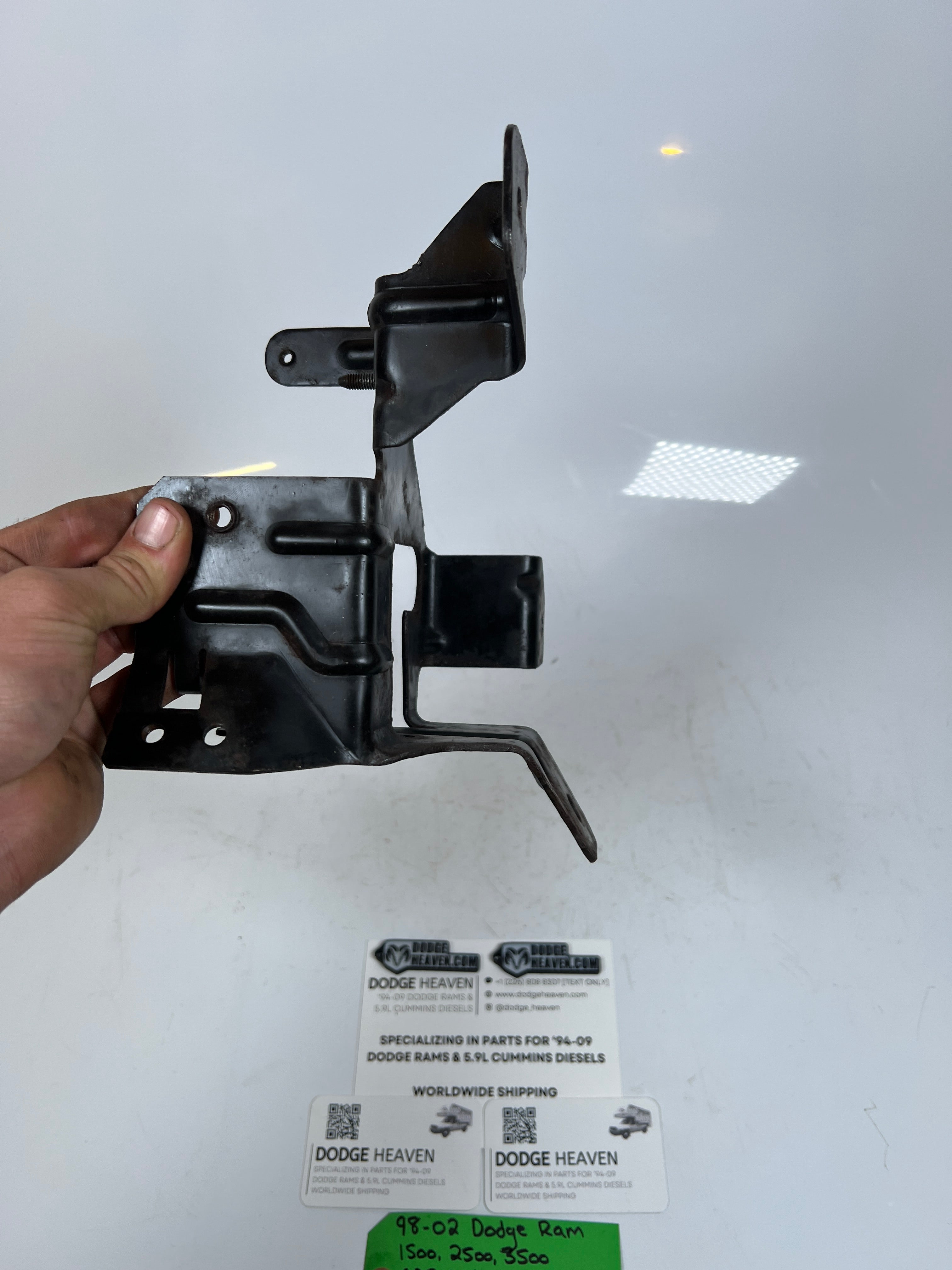 1998-2002 Dodge Ram ABS Anti-Lock Brake Control Module & Pump Bracket