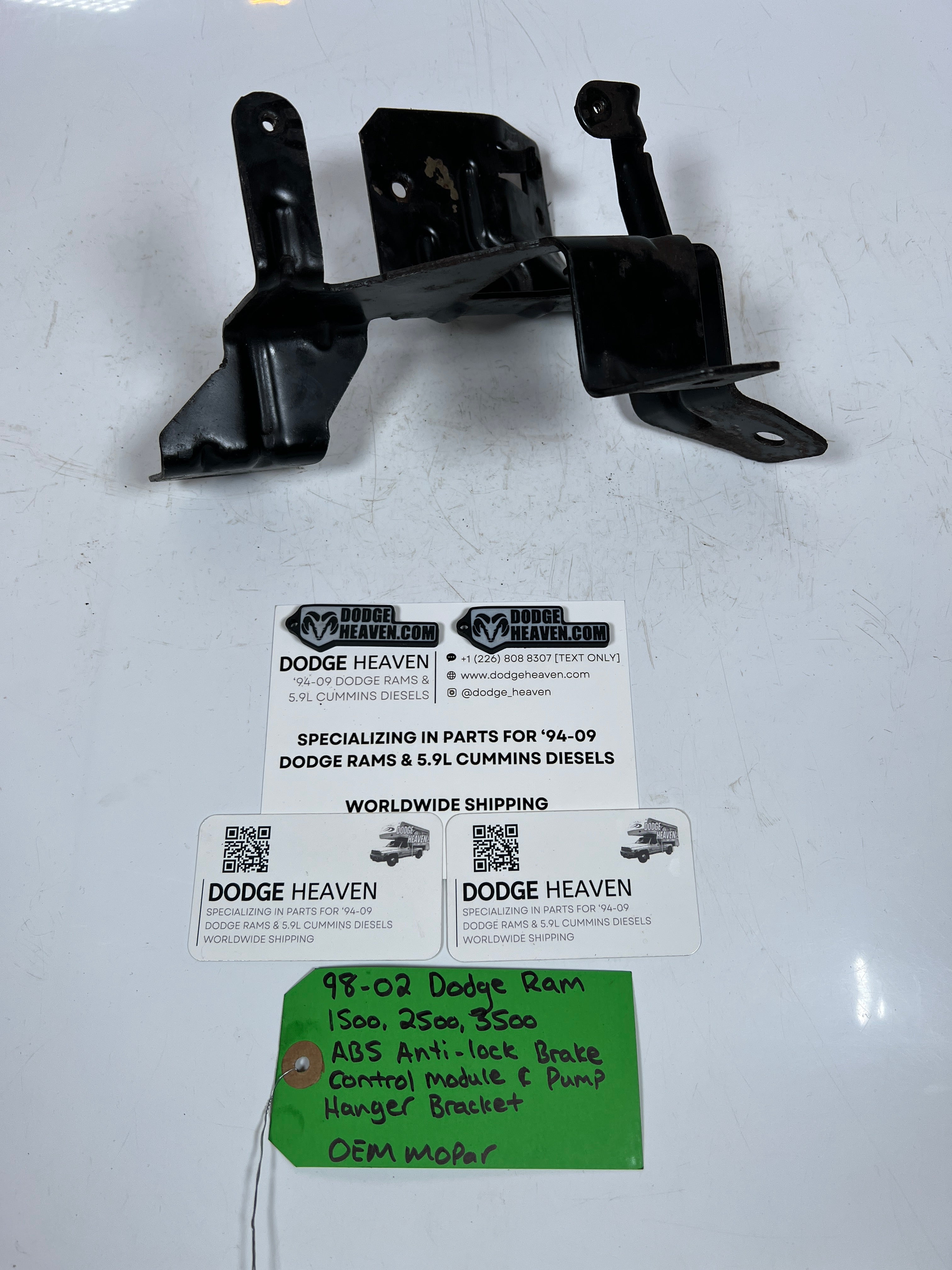 1998-2002 Dodge Ram ABS Anti-Lock Brake Control Module & Pump Bracket