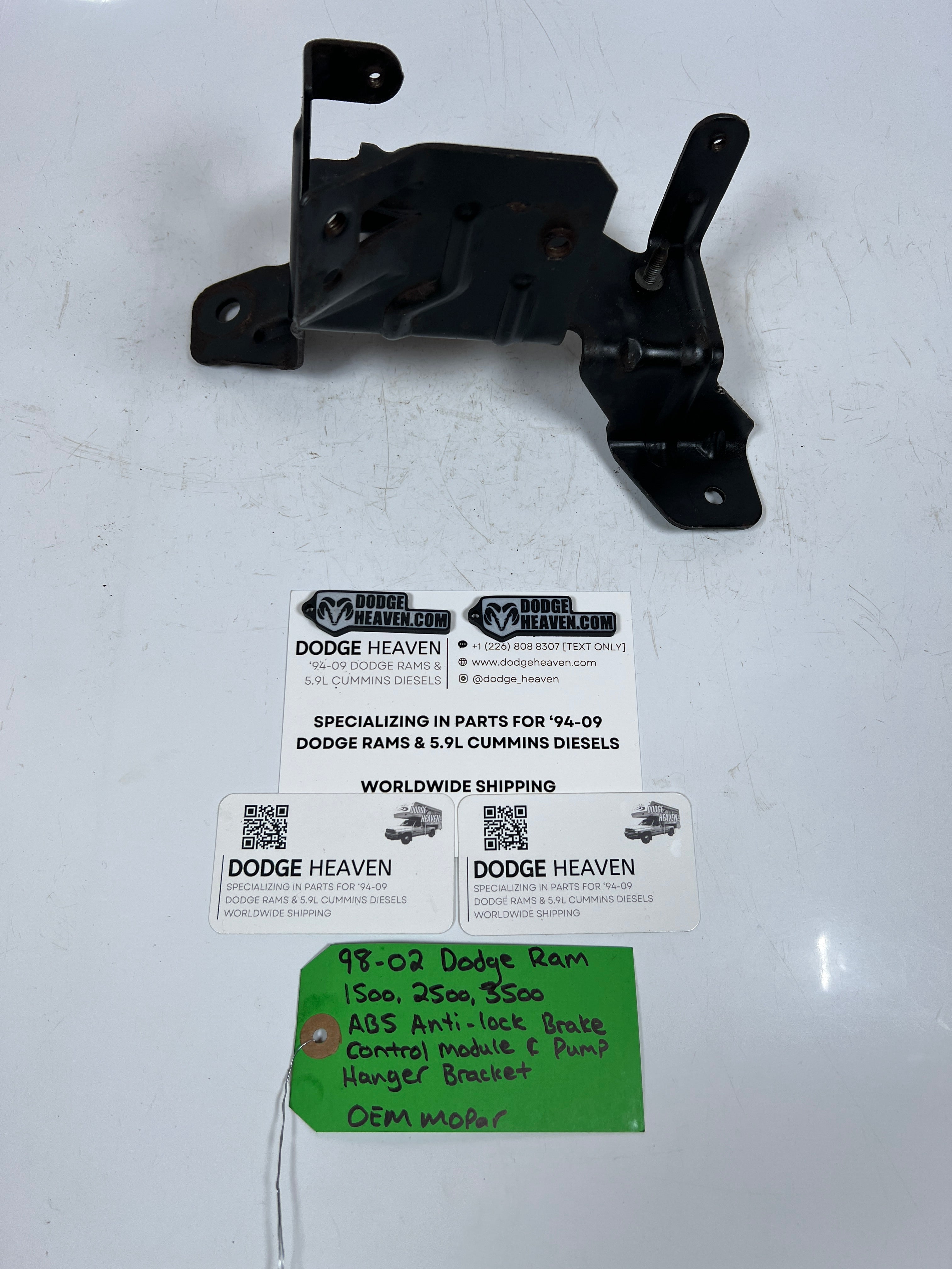 1998-2002 Dodge Ram ABS Anti-Lock Brake Control Module & Pump Bracket