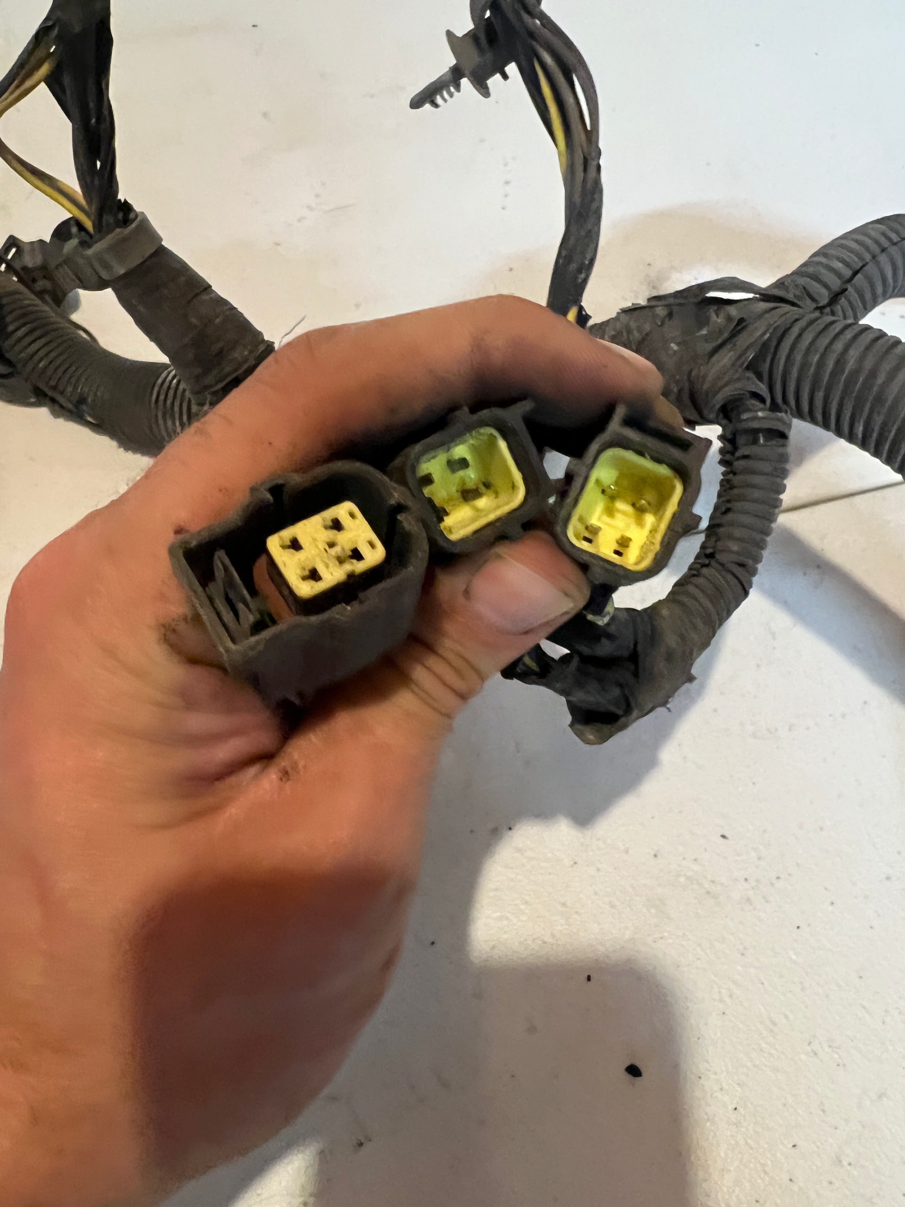 2007-2007 Dodge Ram 1500 5.7L hemi Engine Wiring Harness Auto Trans Electric 4x4