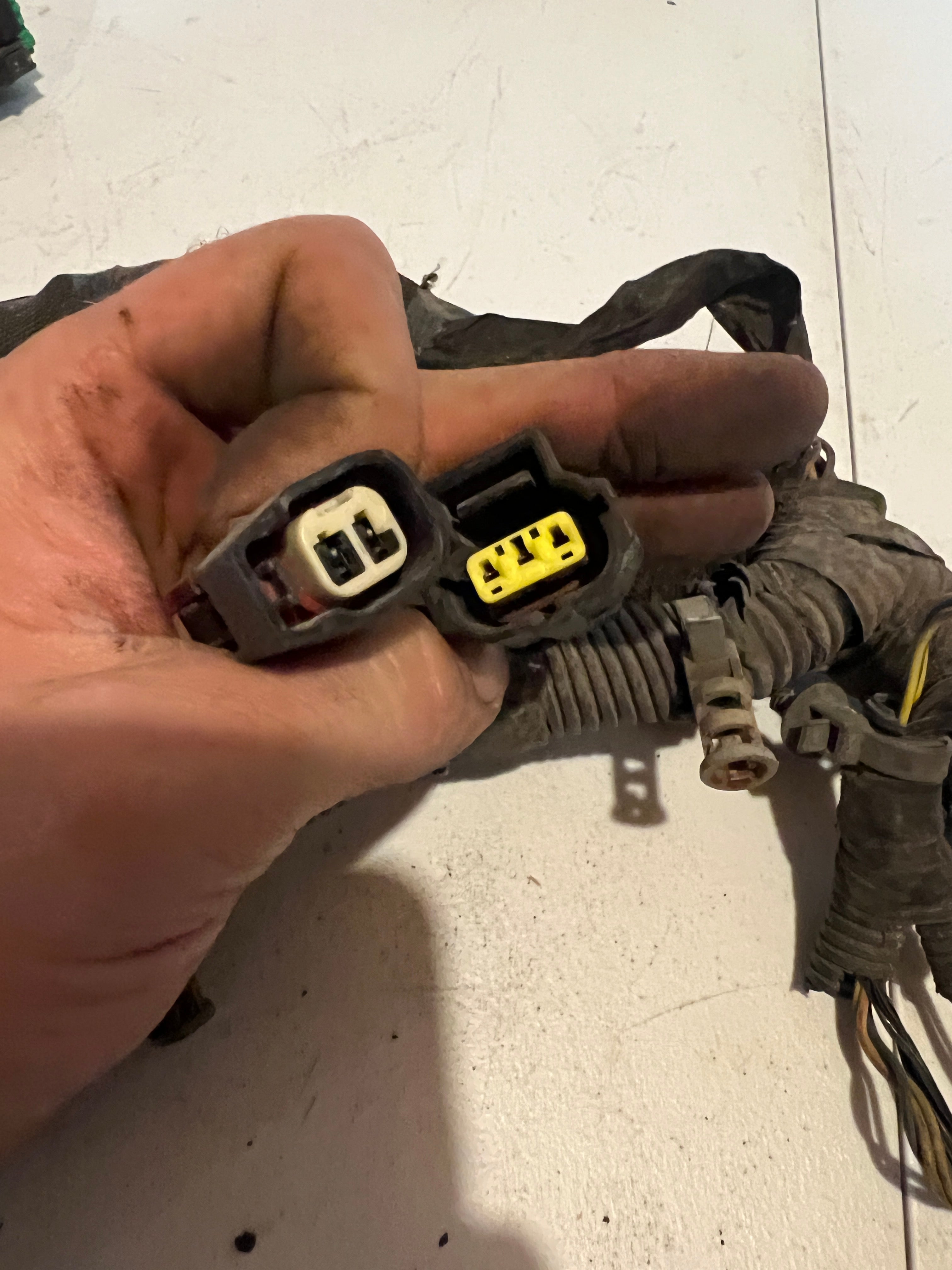 2007-2007 Dodge Ram 1500 5.7L hemi Engine Wiring Harness Auto Trans Electric 4x4