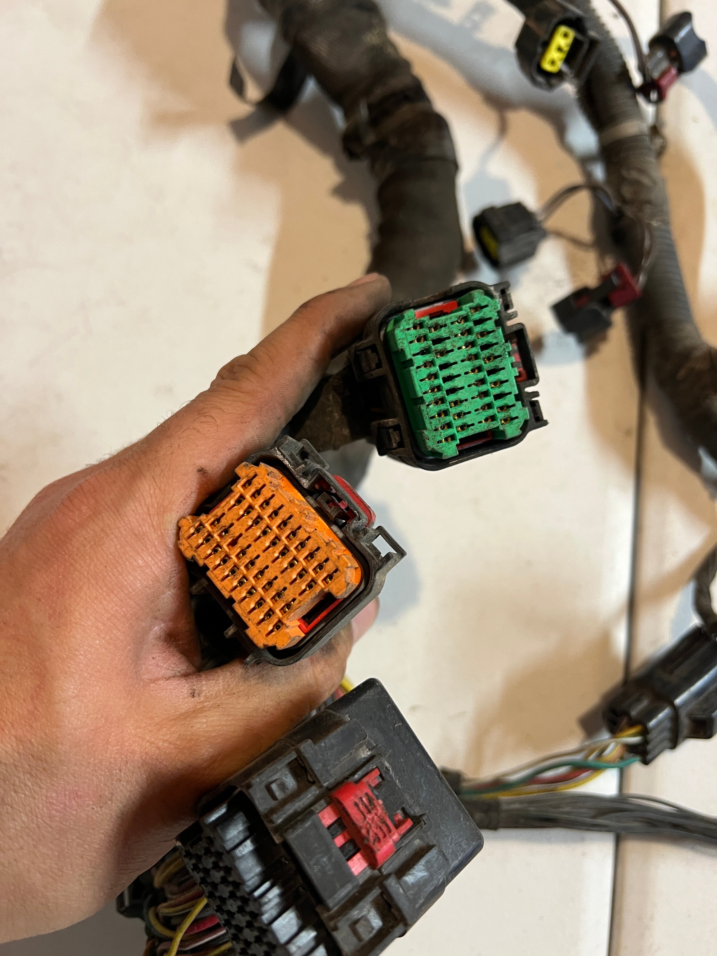 2007-2007 Dodge Ram 1500 5.7L hemi Engine Wiring Harness Auto Trans Electric 4x4