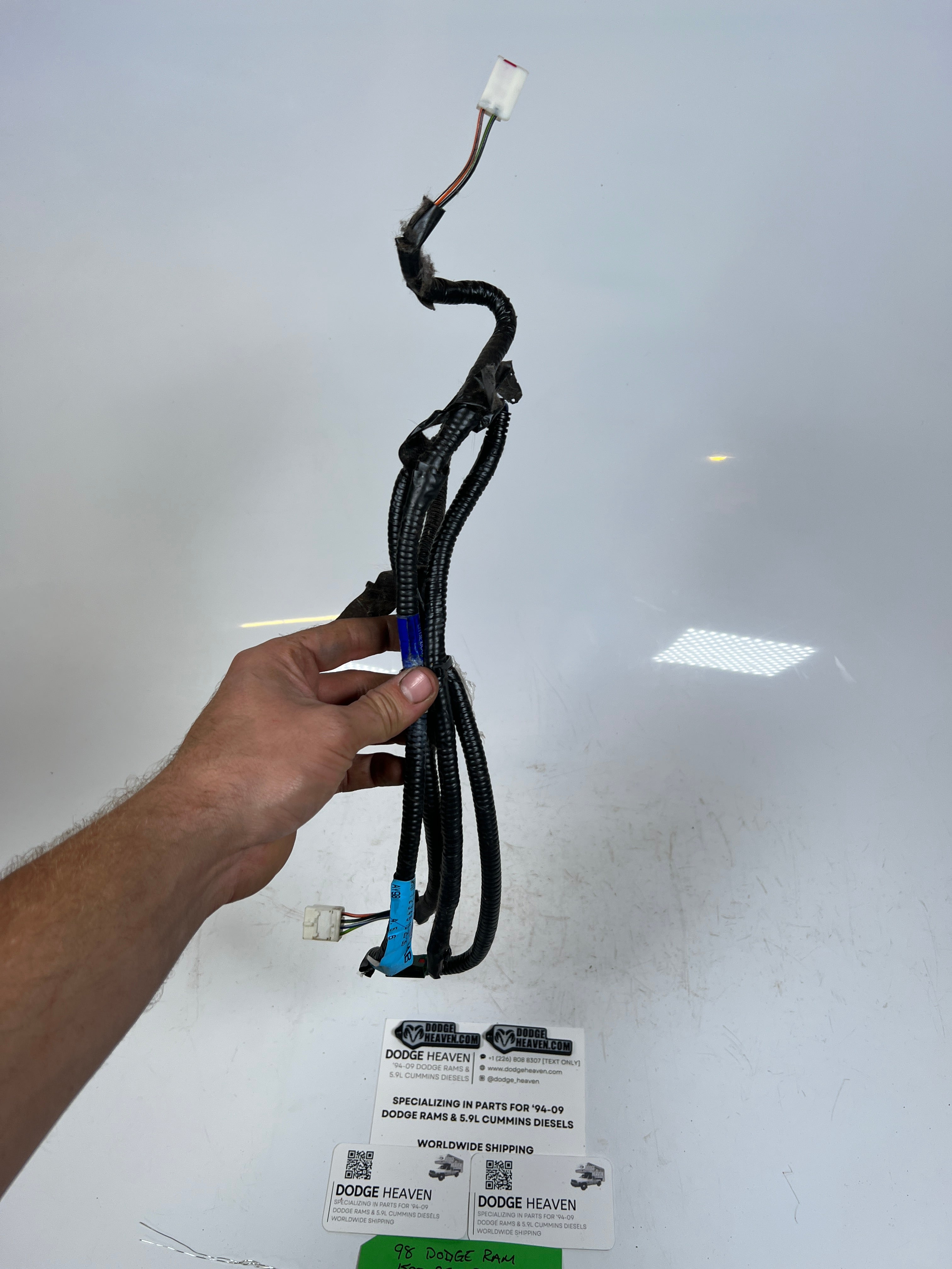 1998-1998 Dodge Ram 1500 2500 3500 Driver Side Seat Belt Wiring Harness