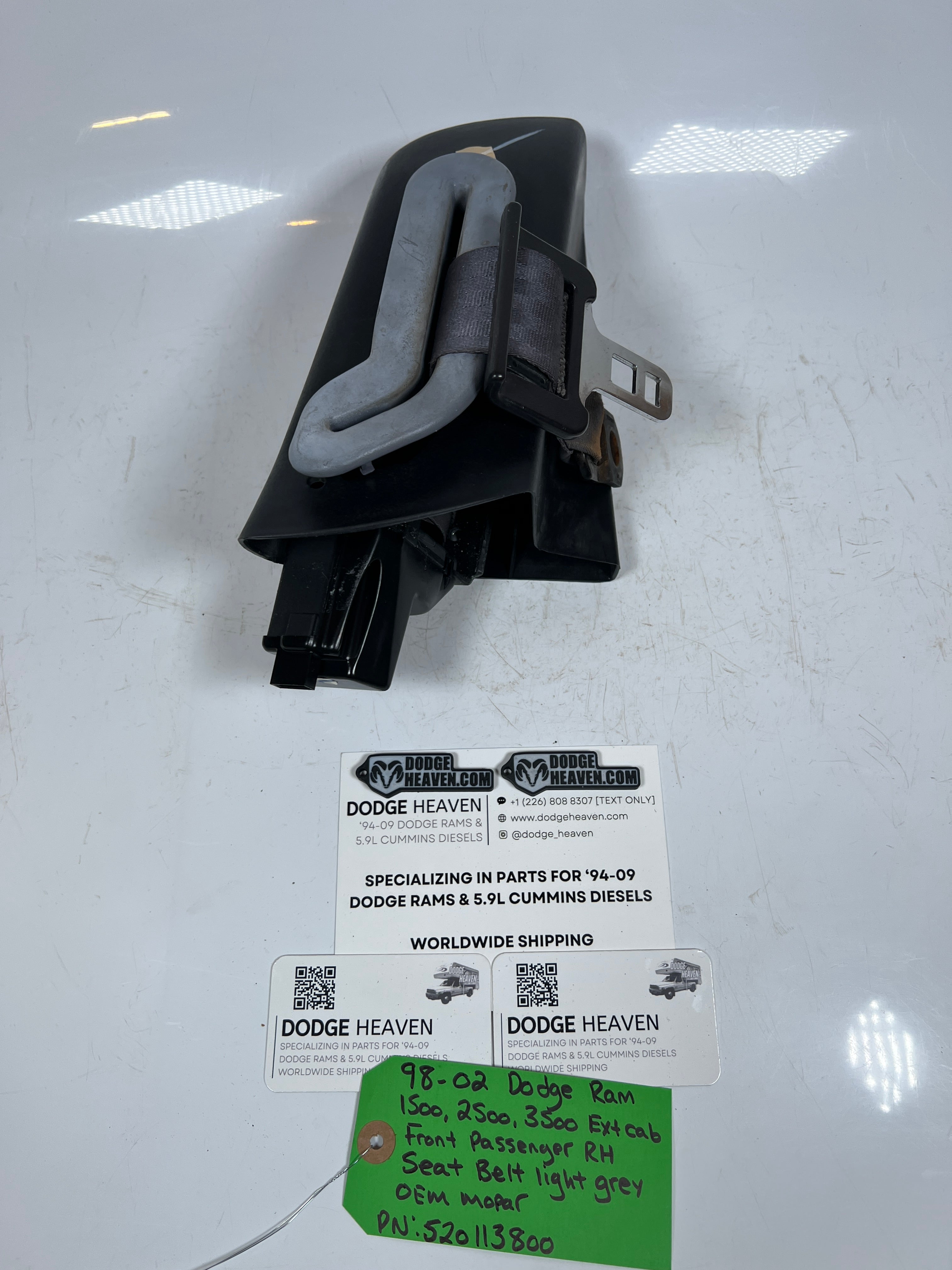 1998-2002 Dodge Ram 1500-3500 Front Passenger Seat Belt Ext Cab Light Grey