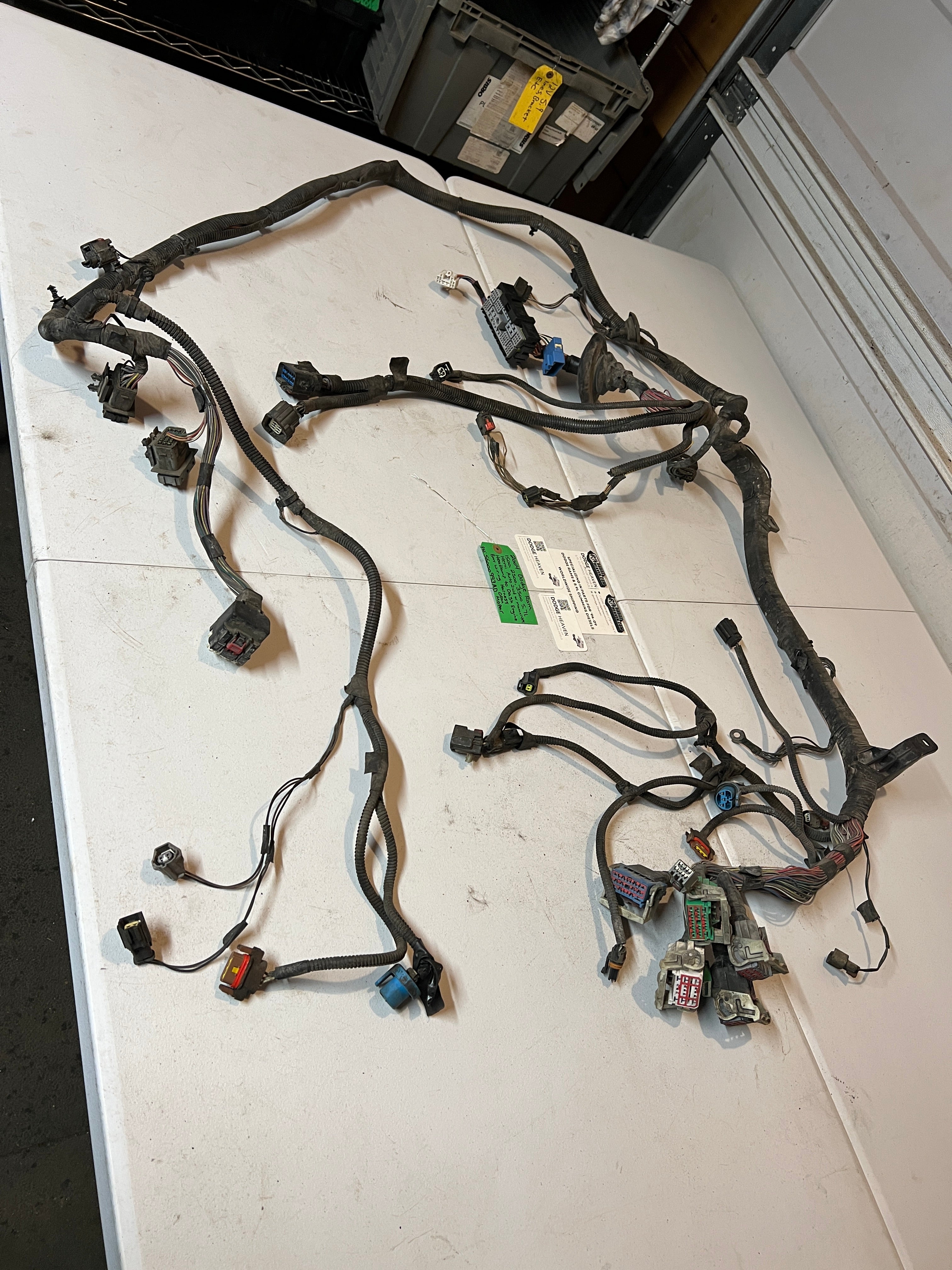 2004-2004 Dodge Ram 1500-3500 5.7L Hemi Engine Bay Wiring Harness