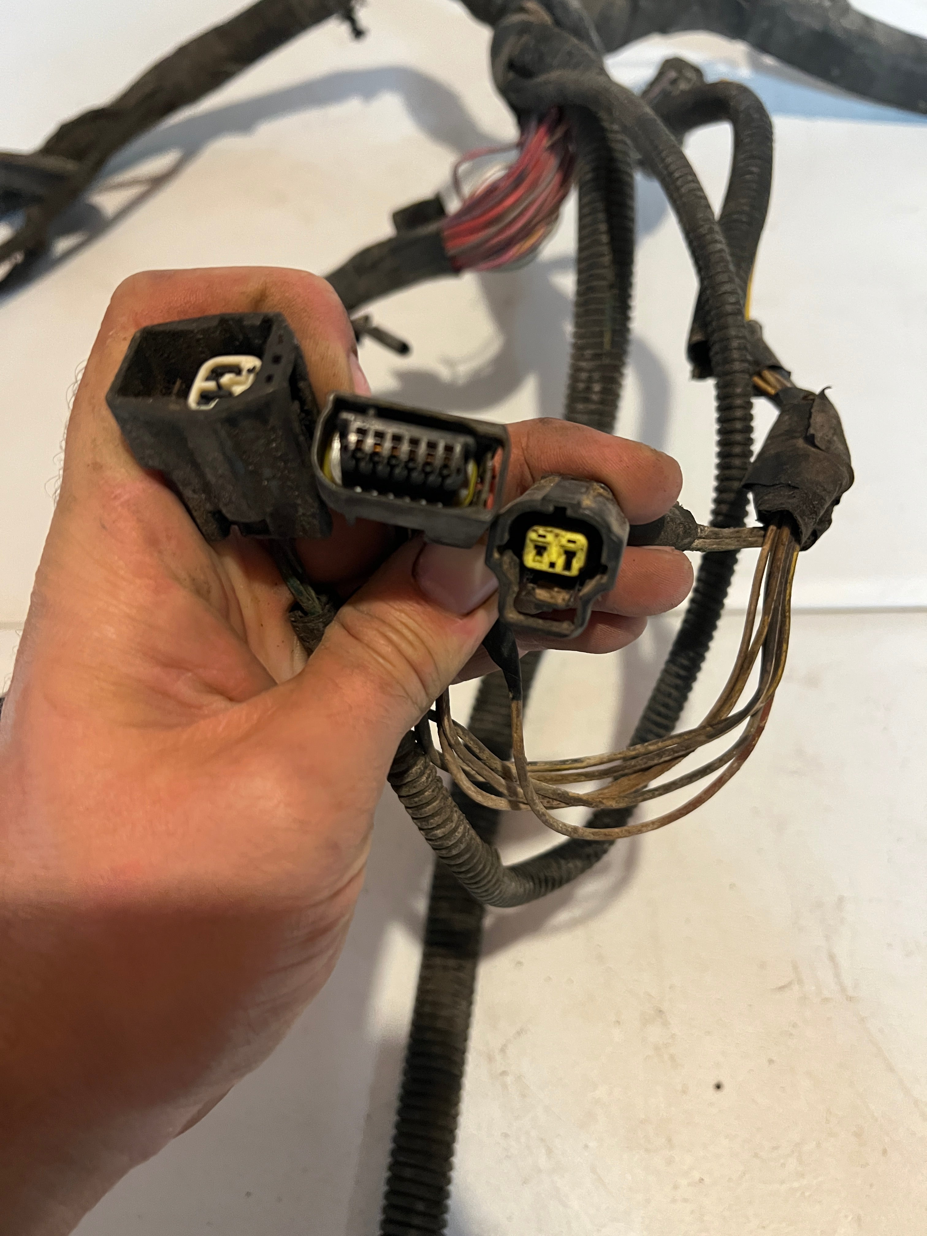 2004-2004 Dodge Ram 1500-3500 5.7L Hemi Engine Bay Wiring Harness