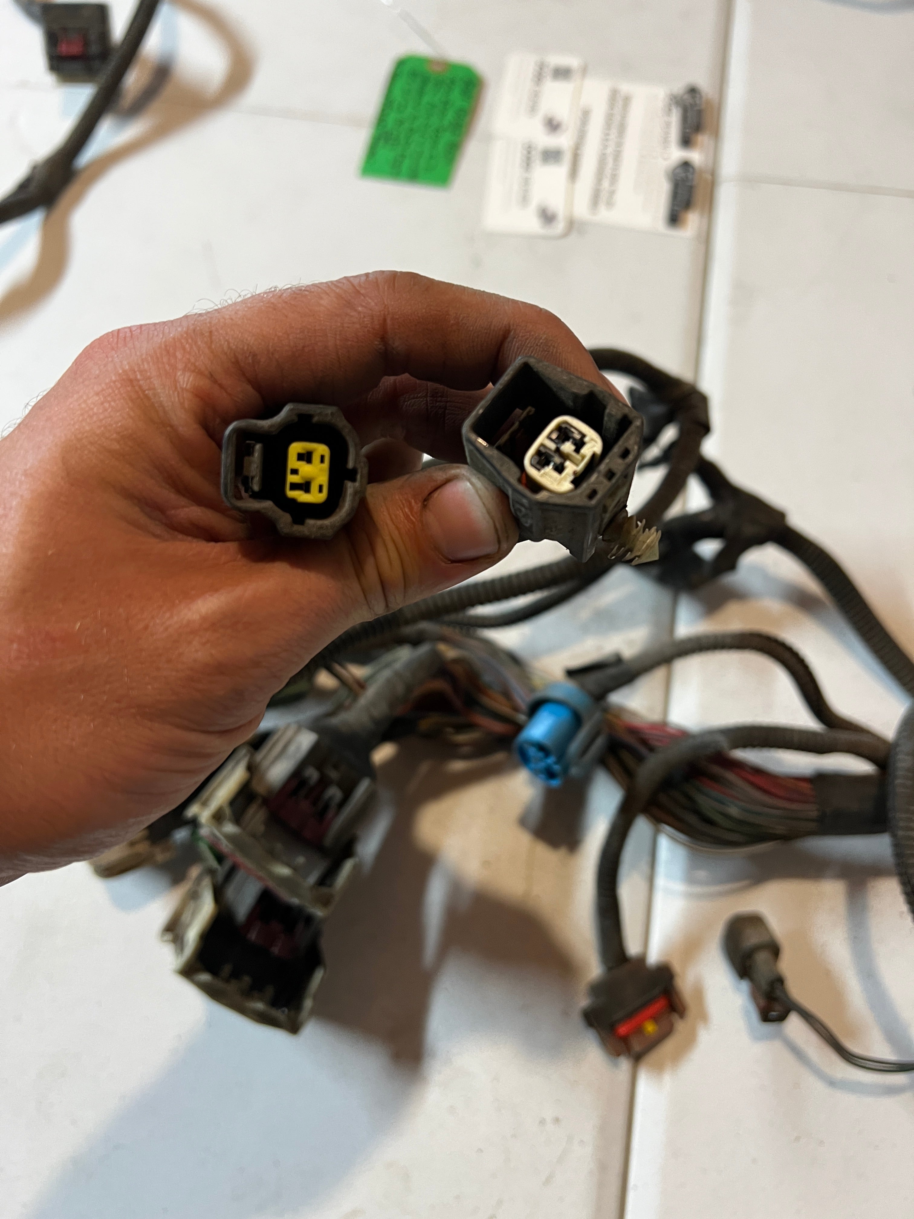 2004-2004 Dodge Ram 1500-3500 5.7L Hemi Engine Bay Wiring Harness