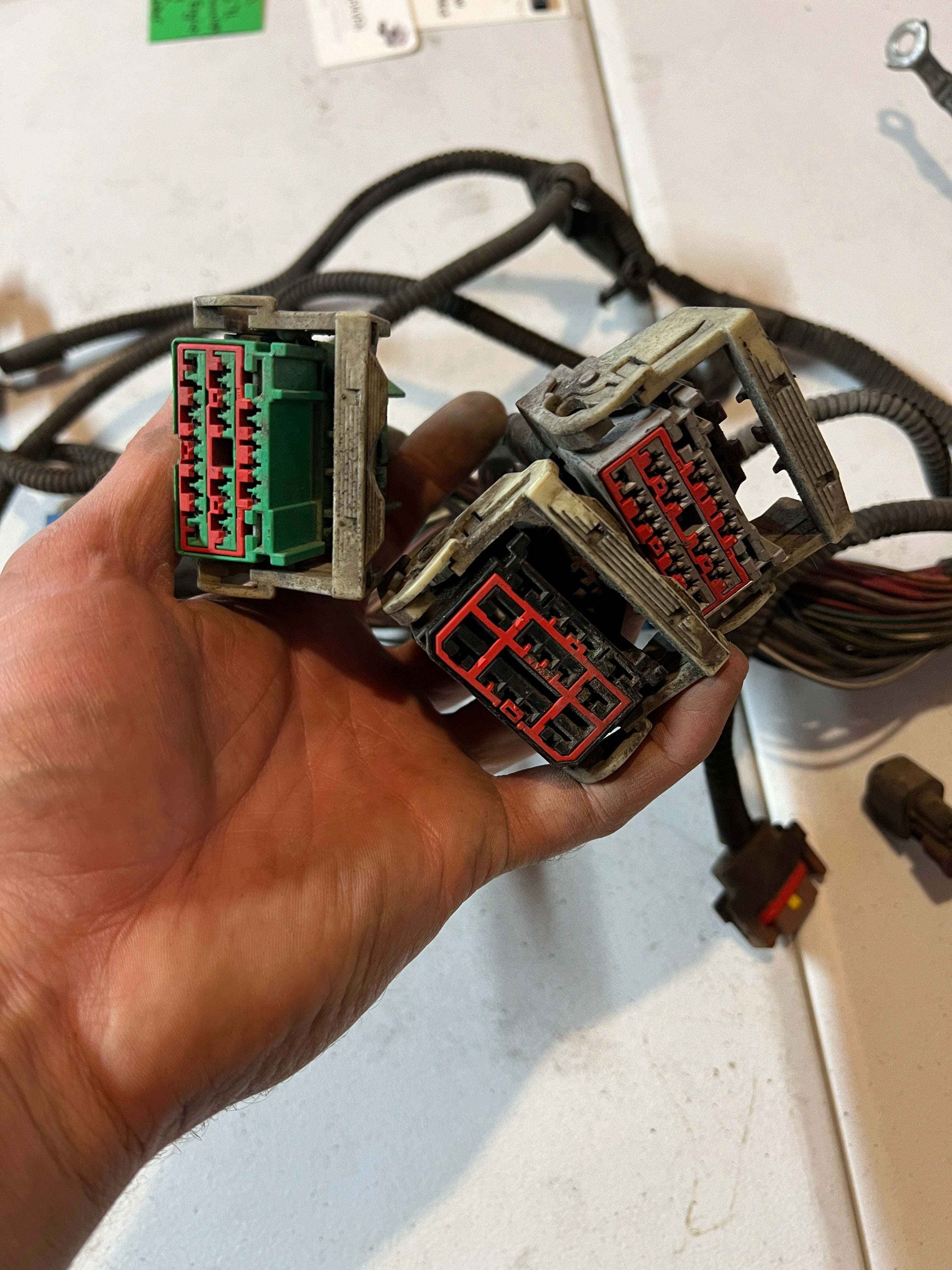2004-2004 Dodge Ram 1500-3500 5.7L Hemi Engine Bay Wiring Harness