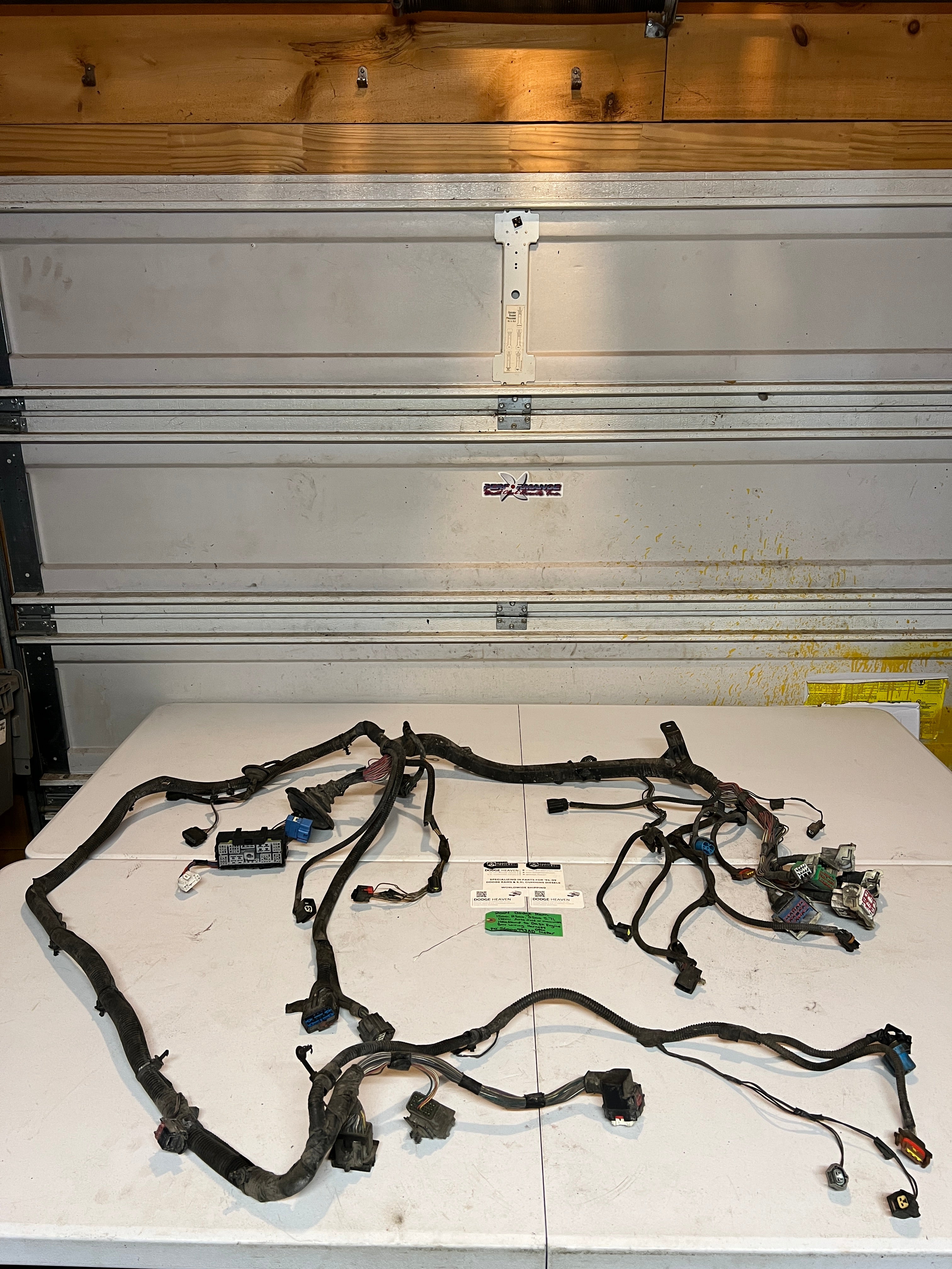 2004-2004 Dodge Ram 1500-3500 5.7L Hemi Engine Bay Wiring Harness