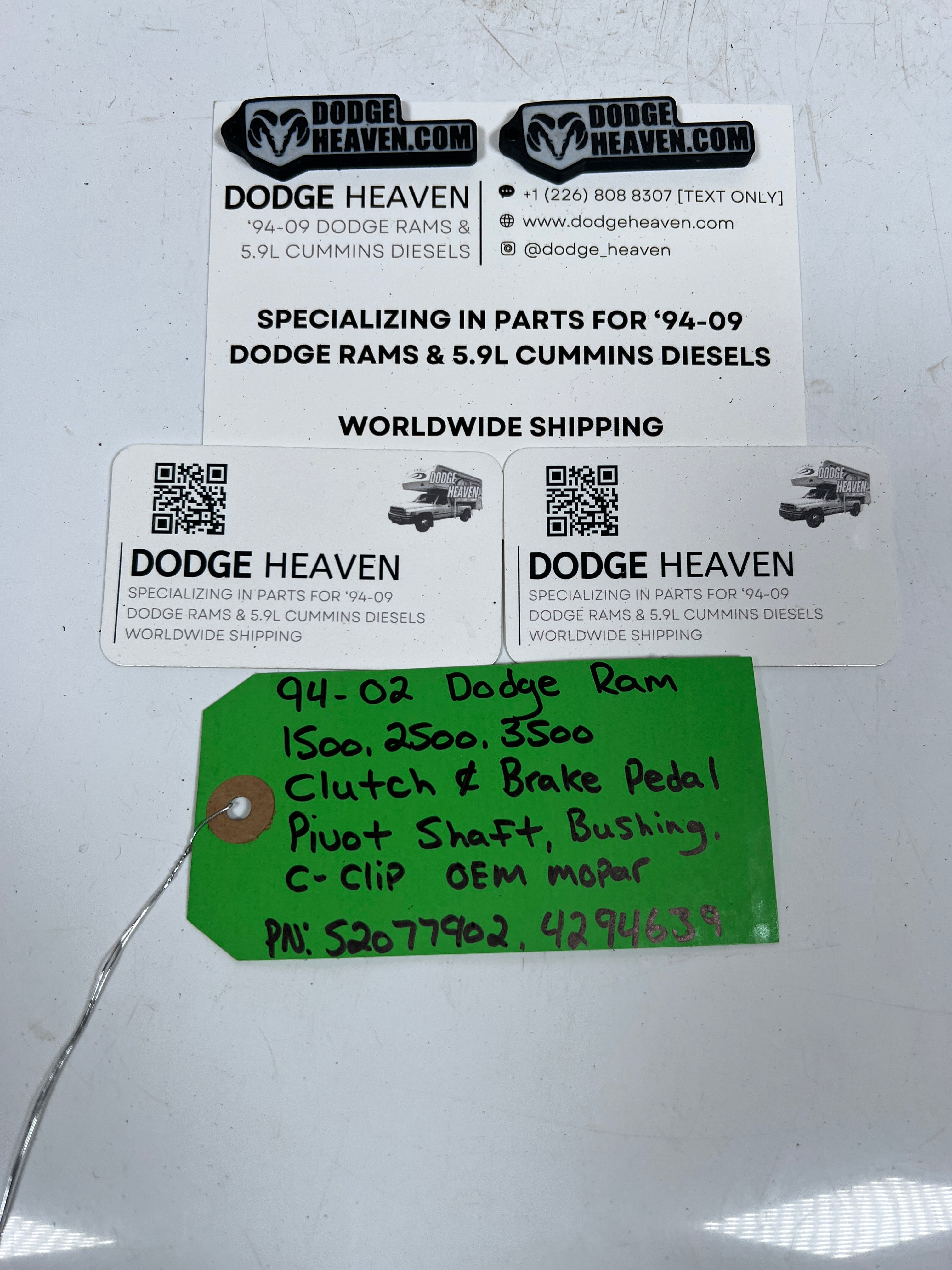1994-2002 Dodge Ram Clutch & Brake Pedal Pivot Shaft W Bushings & C-Clips