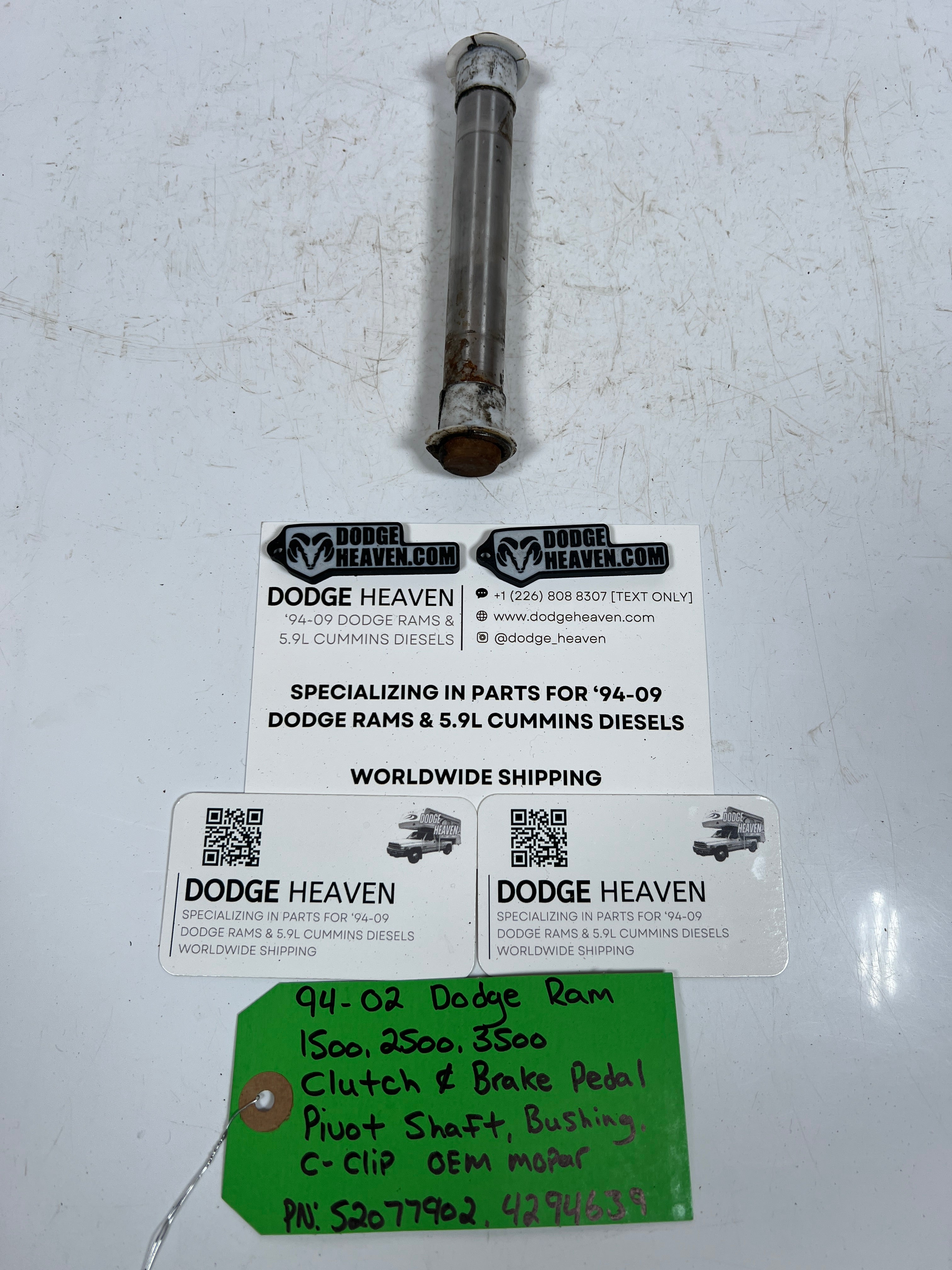 1994-2002 Dodge Ram Clutch & Brake Pedal Pivot Shaft W Bushings & C-Clips
