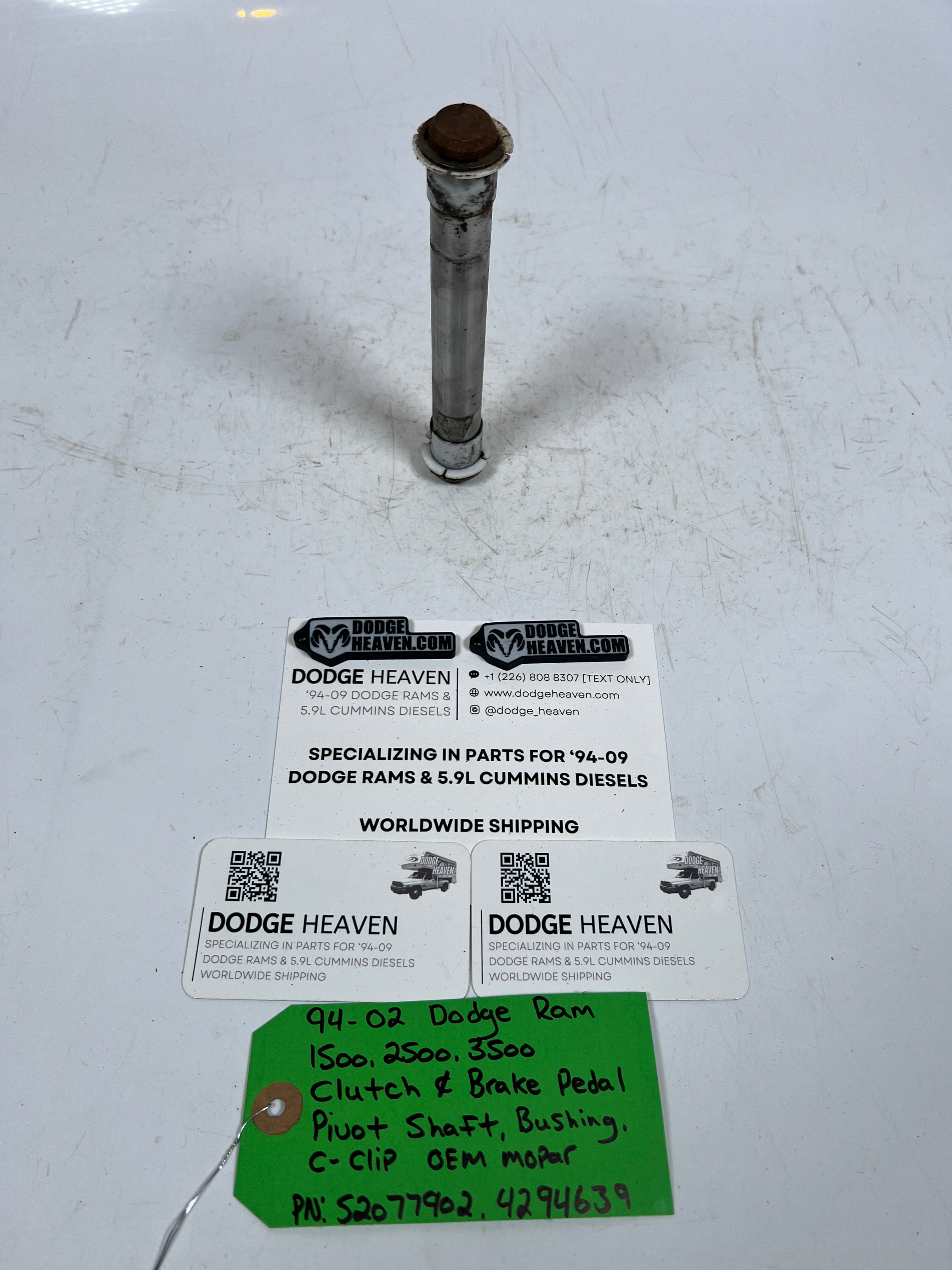 1994-2002 Dodge Ram Clutch & Brake Pedal Pivot Shaft W Bushings & C-Clips