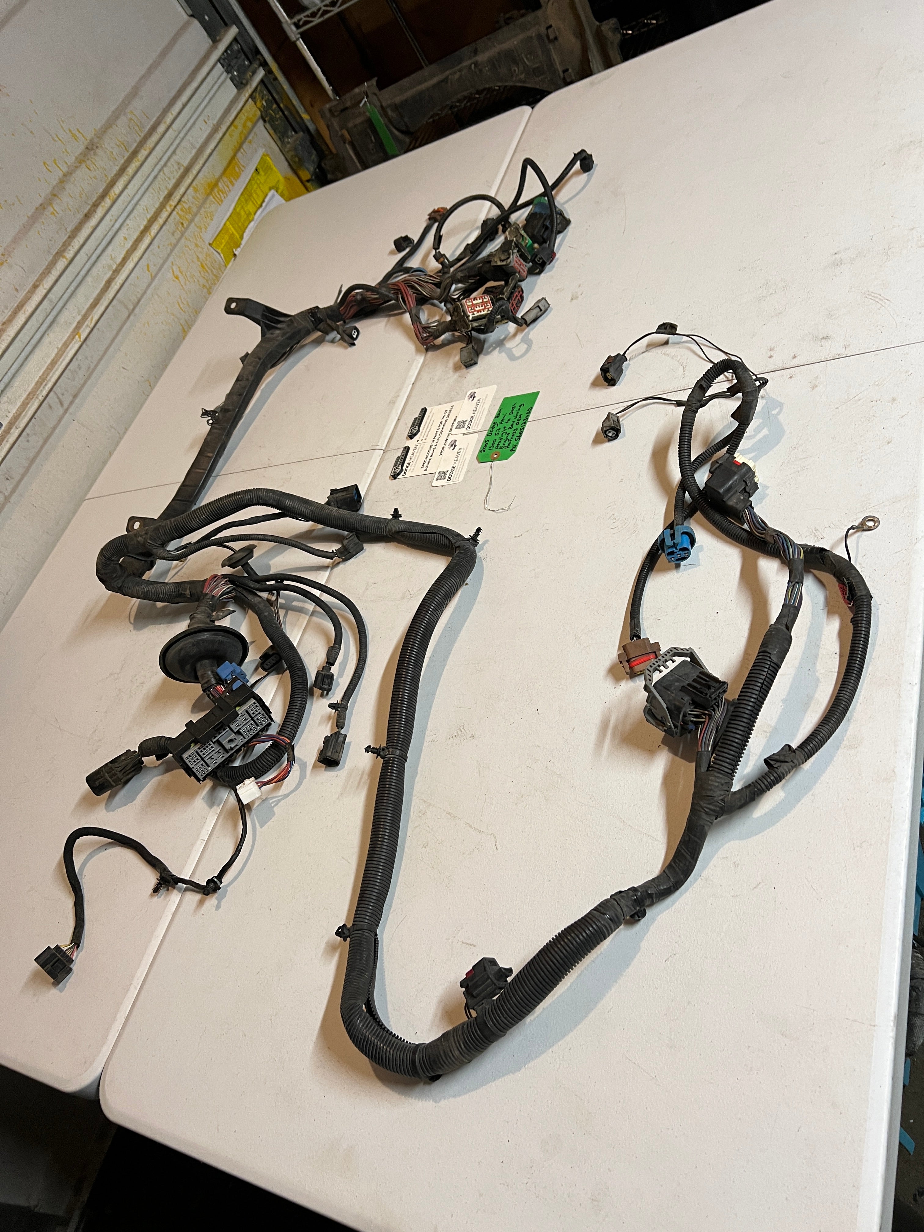 2005-2005 Dodge Ram 1500 5.7L Hemi Engine Bay Wiring Harness
