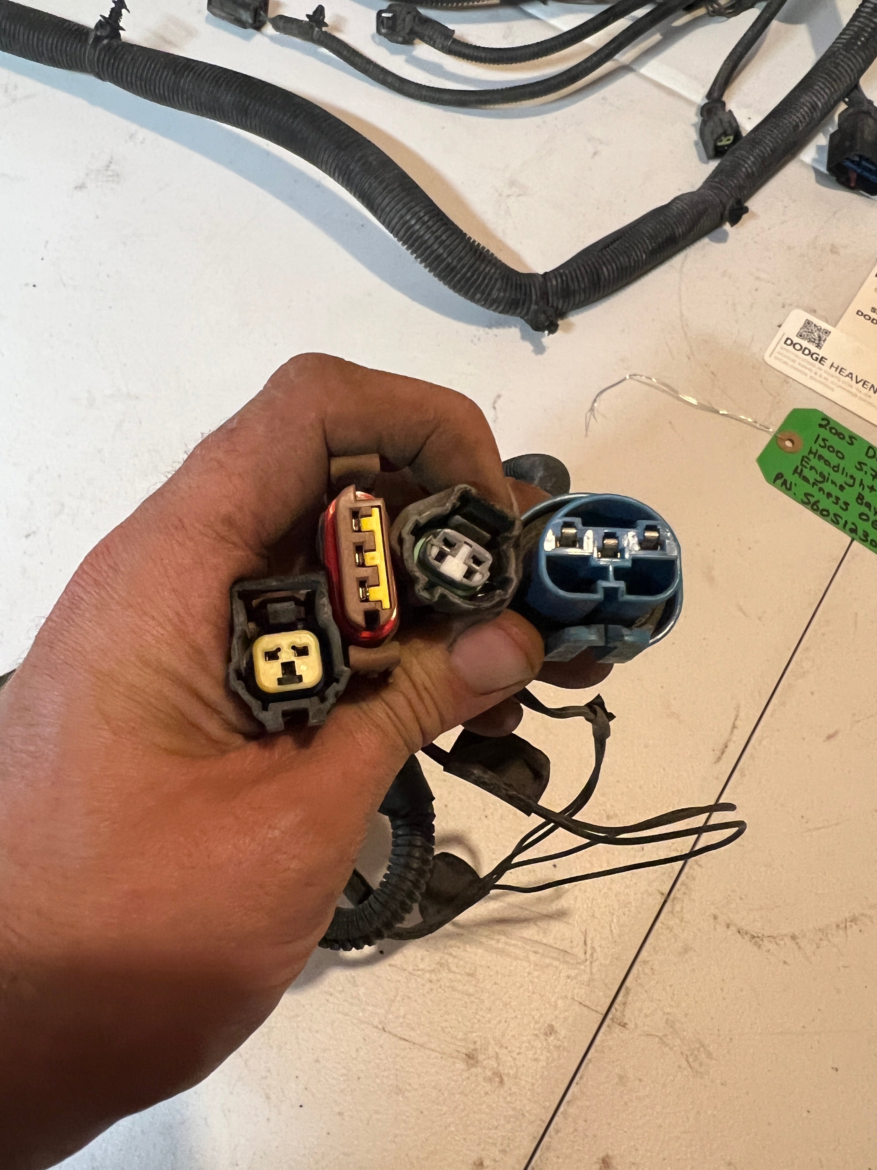 2005-2005 Dodge Ram 1500 5.7L Hemi Engine Bay Wiring Harness