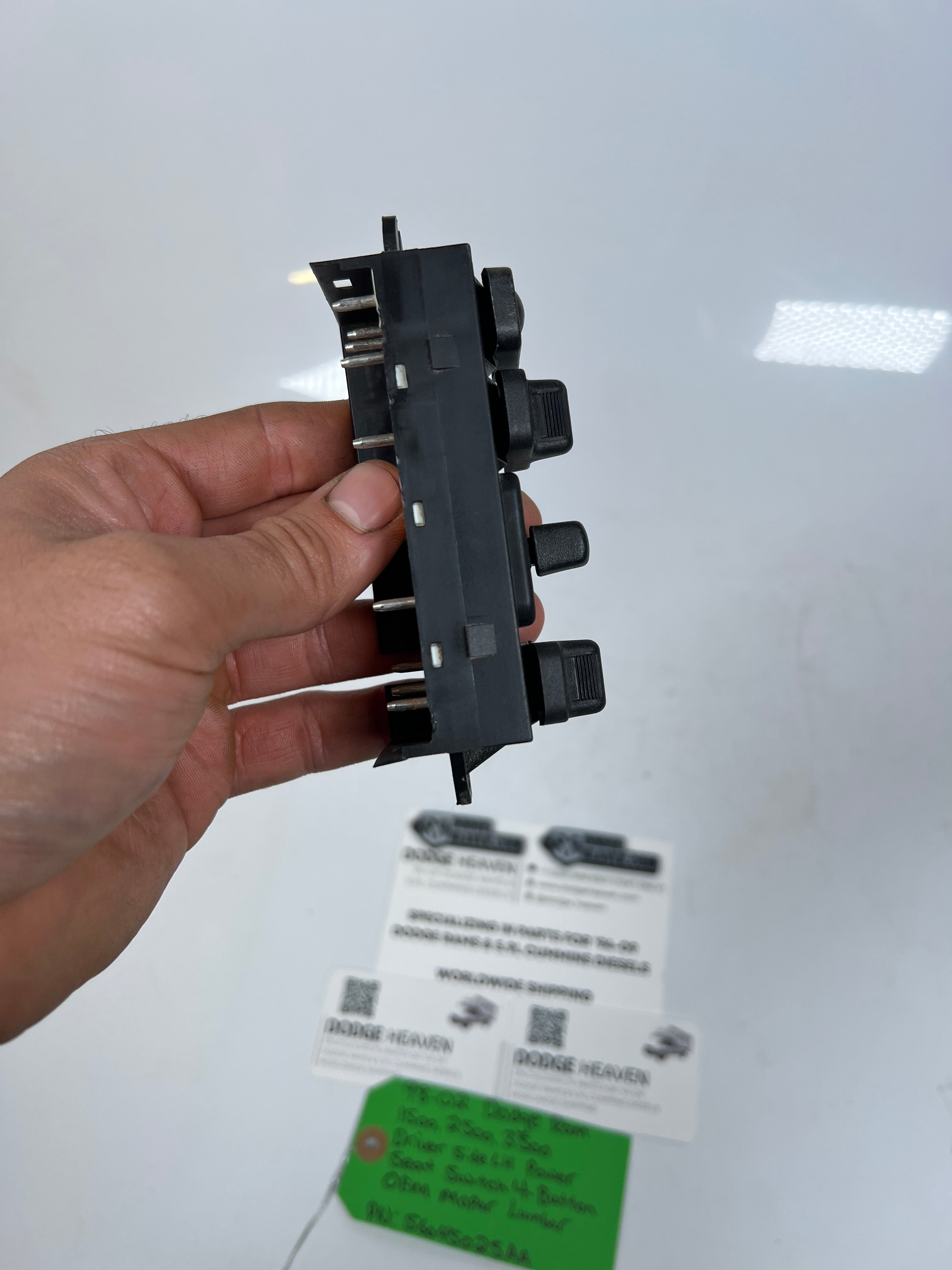 1998-2002 Dodge Ram Driver Power 4-Button Seat Switch Lumbar