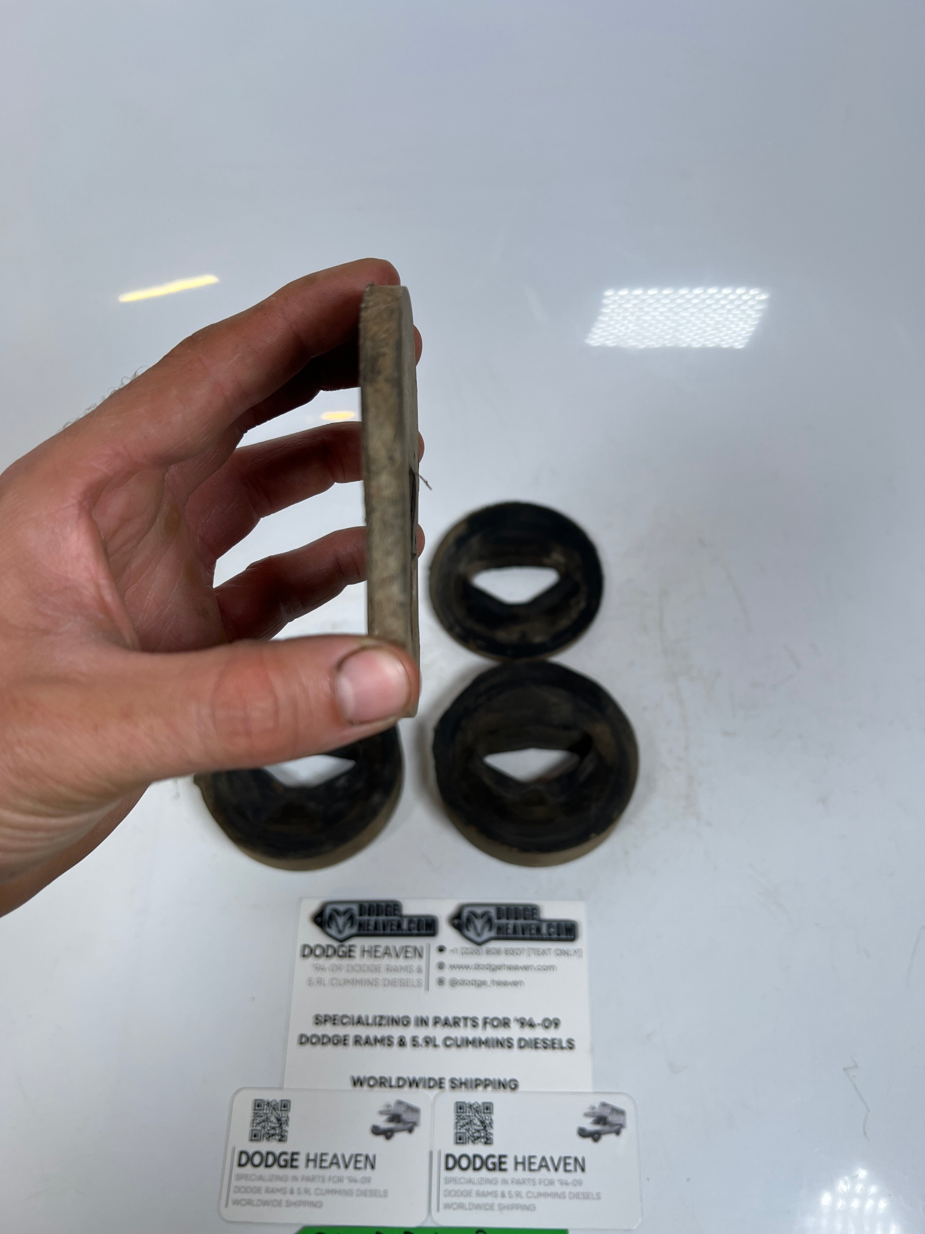 1994-2002 Dodge Ram Gas & Diesel Motor Mount Rubber Isolator Spacer QTY 2