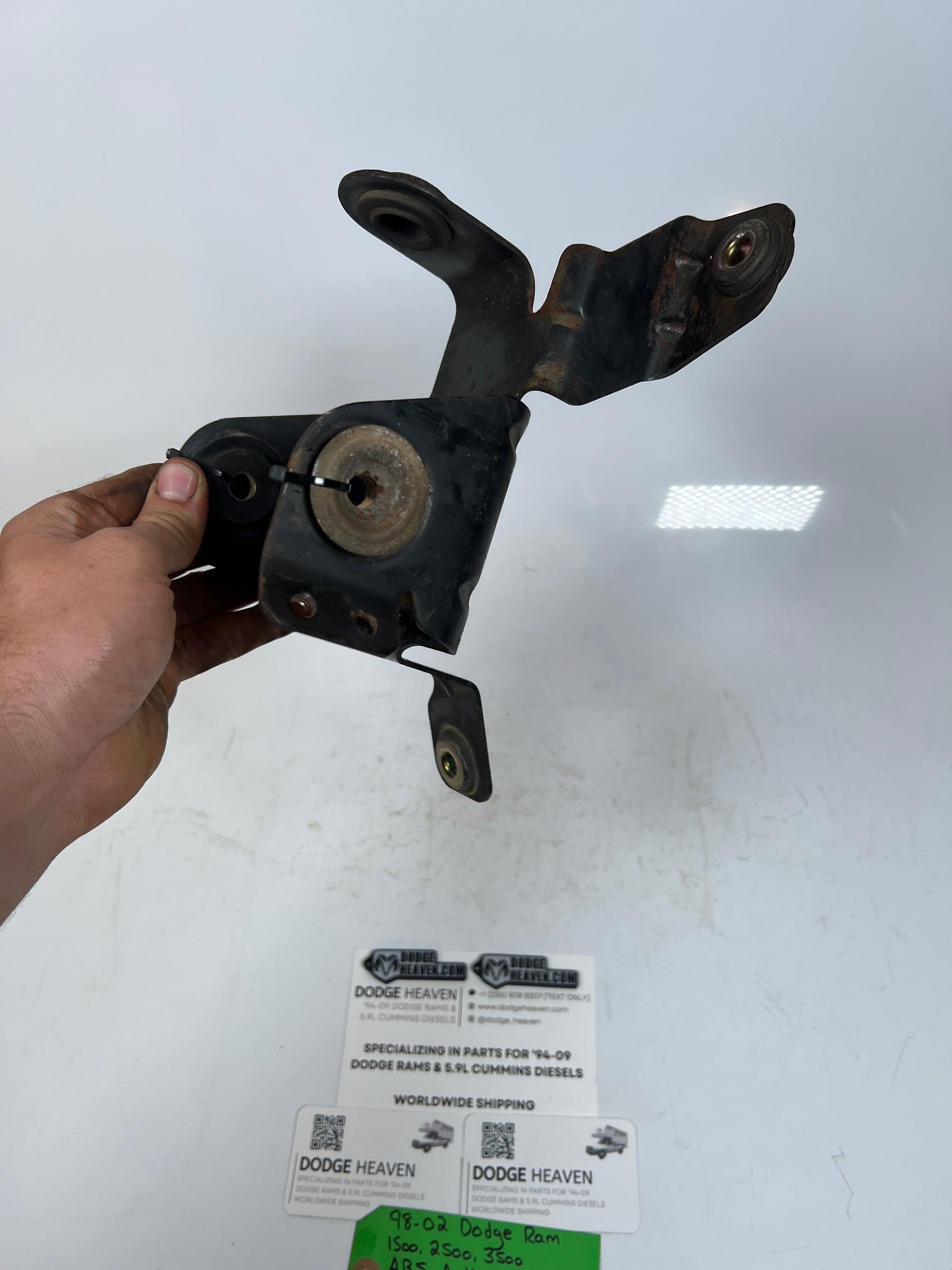 1998-2002 Dodge Ram ABS Anti-Lock Brake Module & Pump Bracket