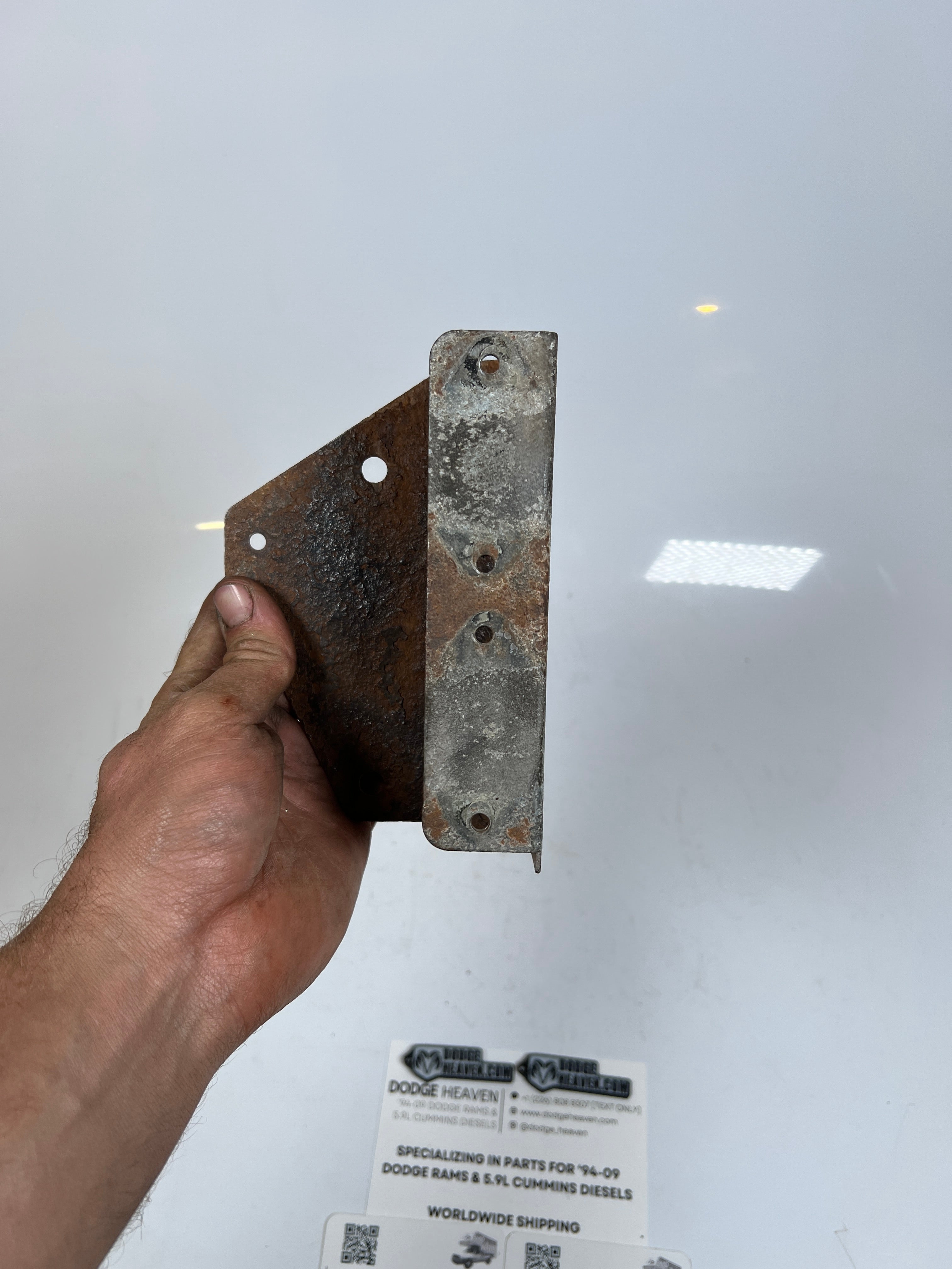 2003-2005 Dodge Ram 5.9L Cummins RH Battery Tray Solenoid Bracket