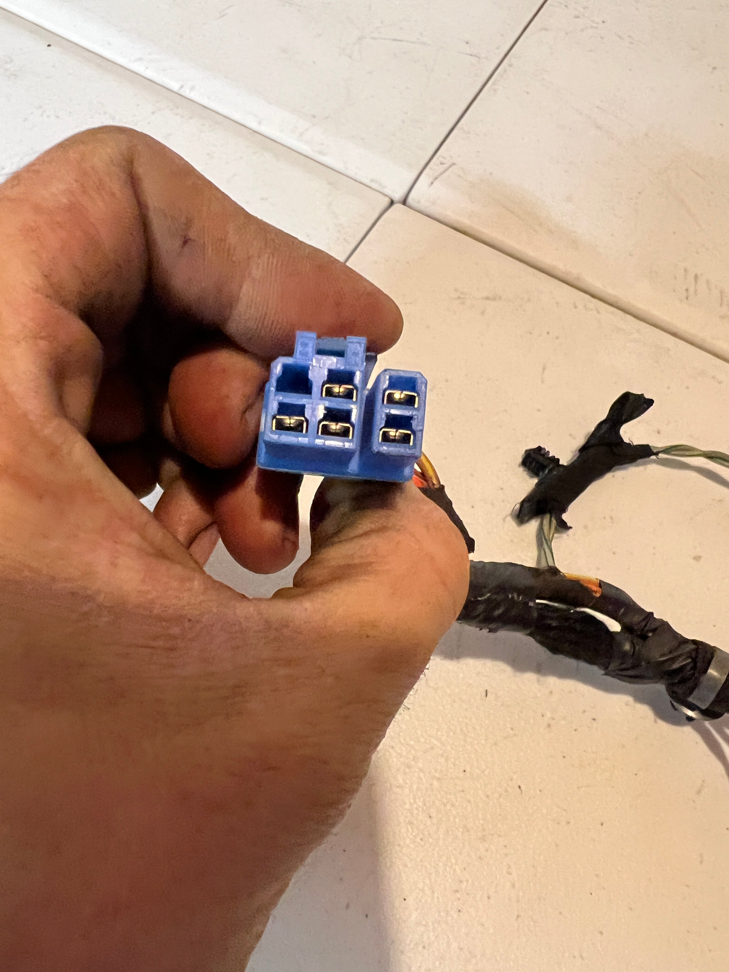 2006-2010 Dodge Ram 1500-3500 Rear LH or RH Power Door Wiring