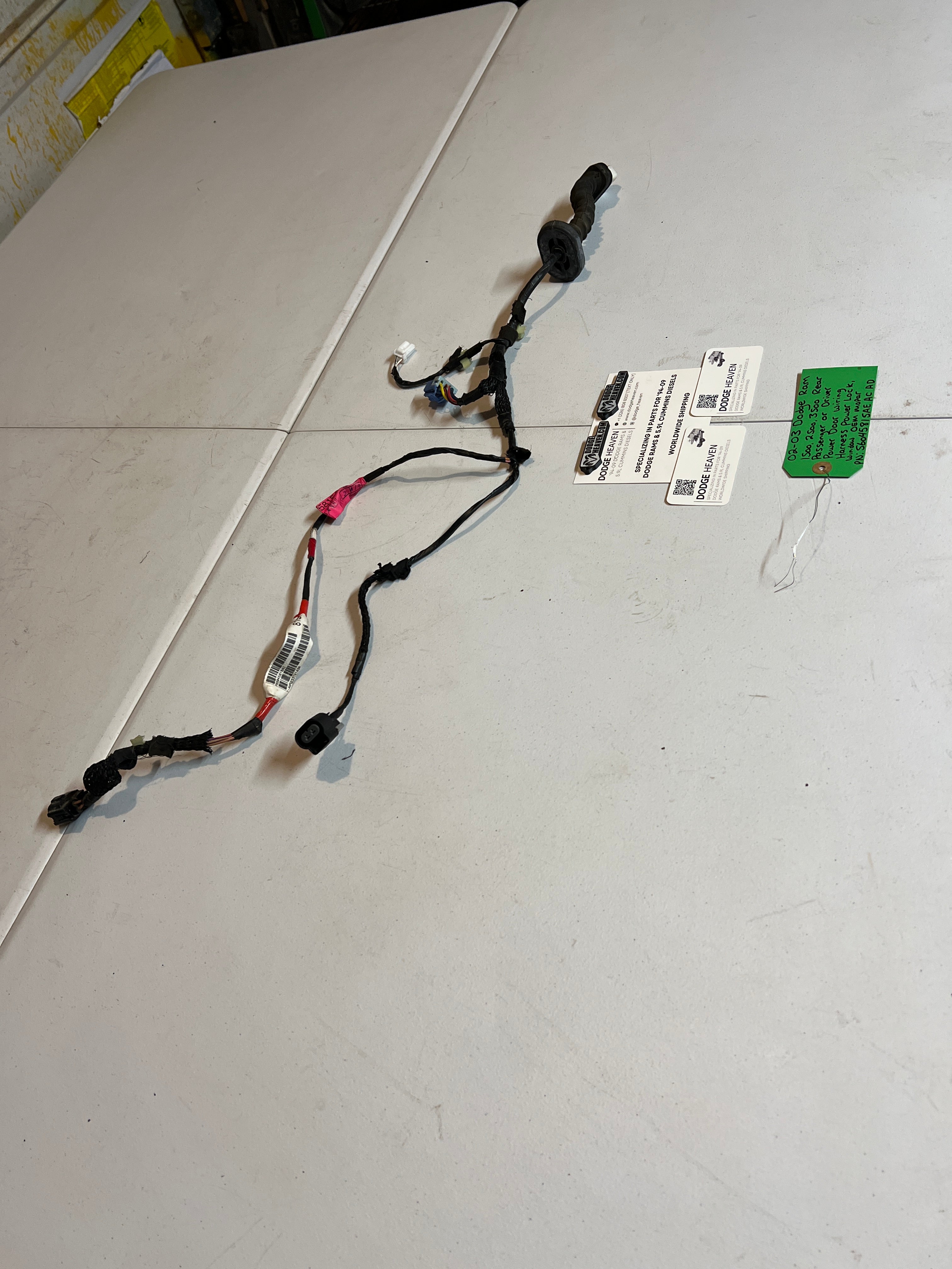 2002-2003 Dodge Ram 1500-5500 Rear LH or RH Power Door Wiring