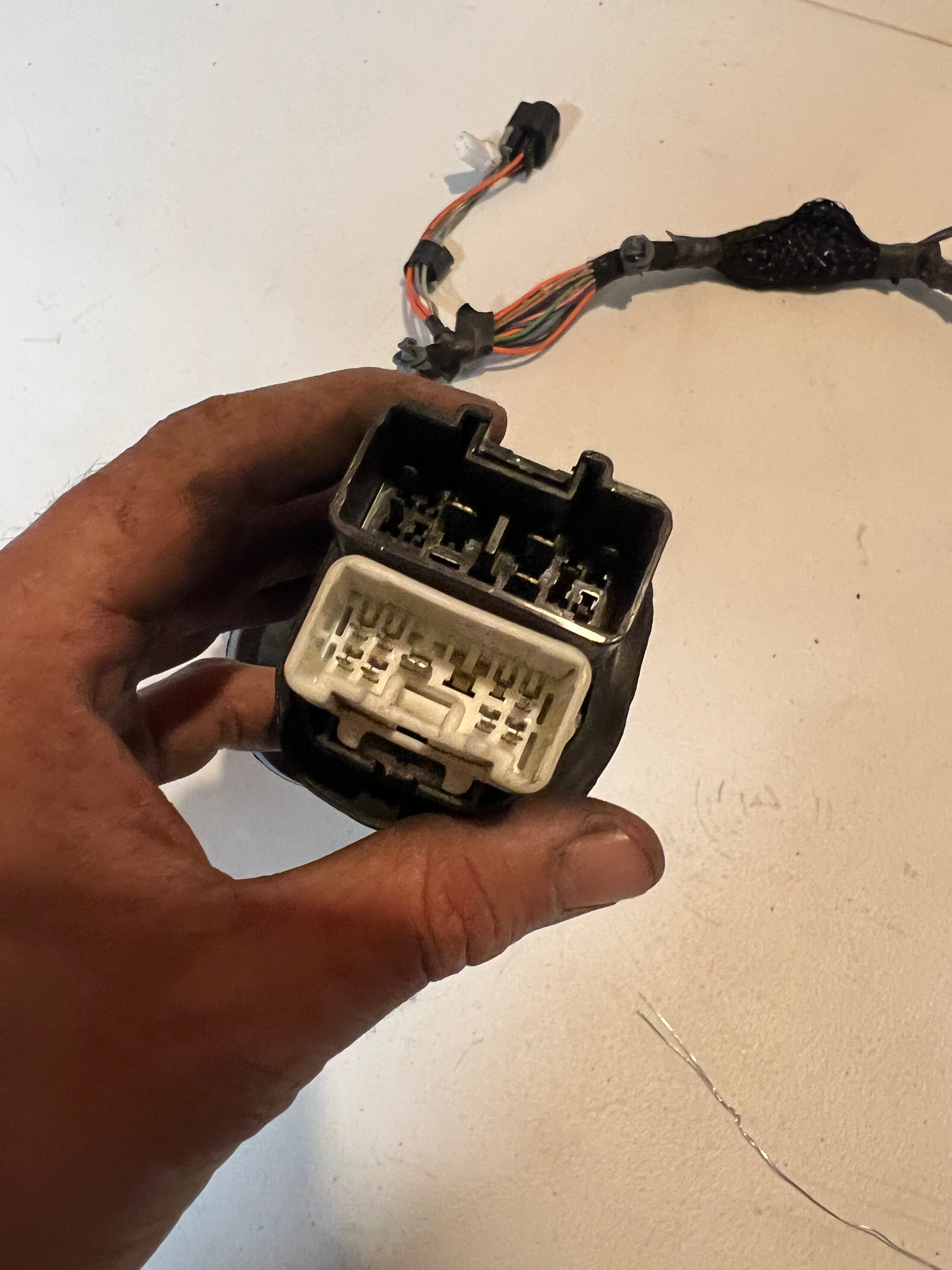 2004-2005 Dodge Ram Front Passenger Power Door Wiring Harness