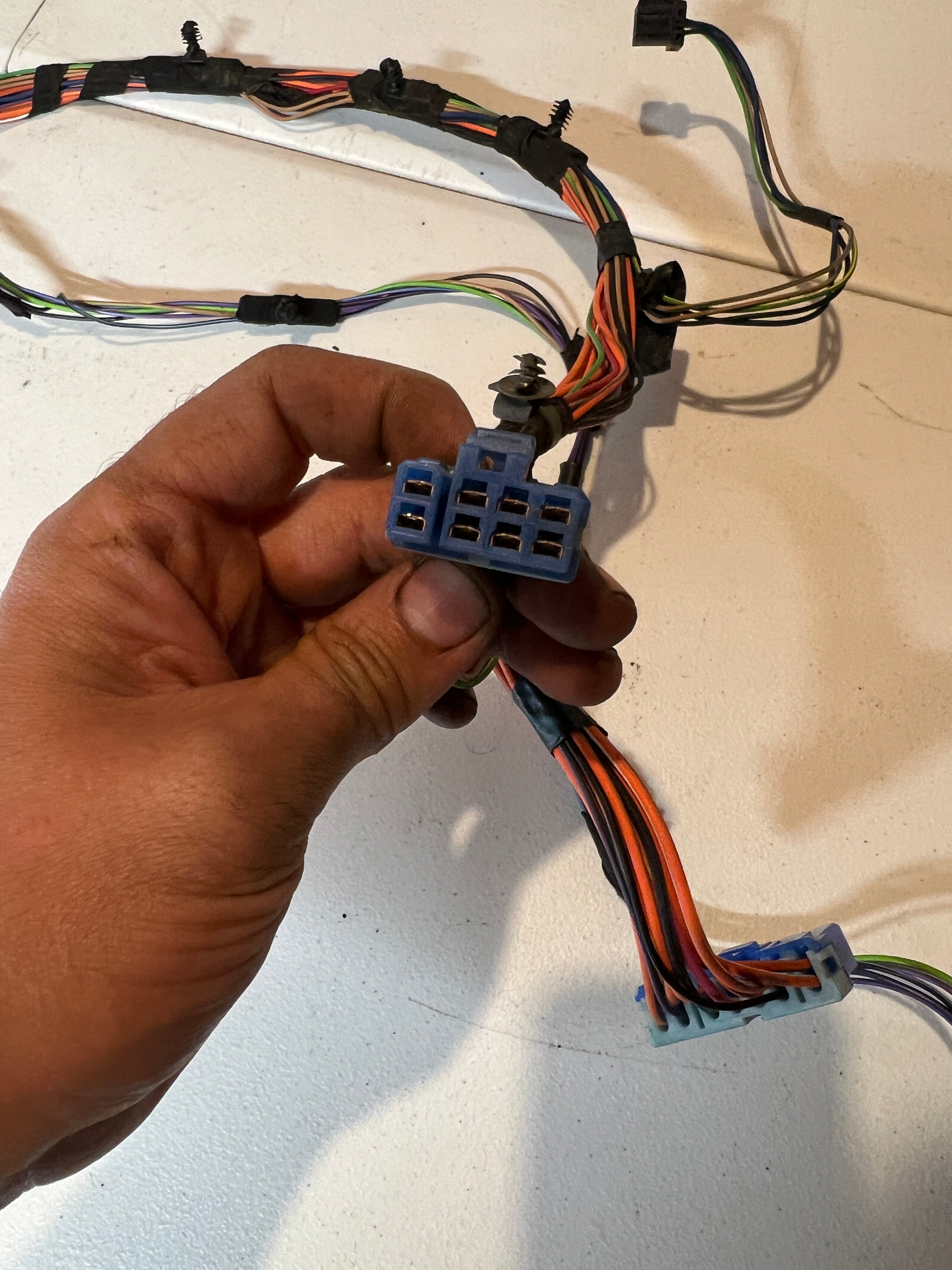 2004-2005 Dodge Ram Front Dirver Door Wiring Harness Power W Security