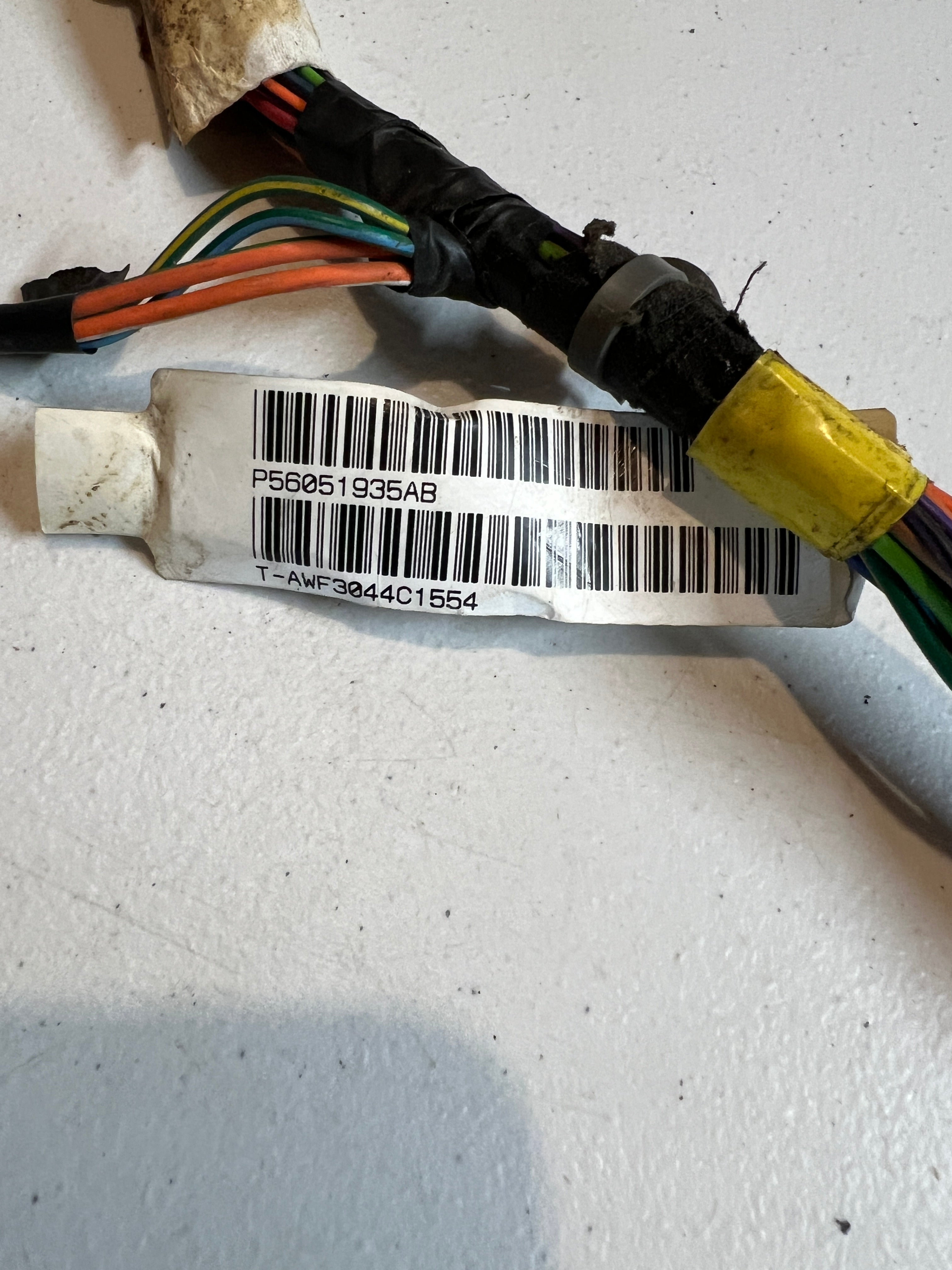 2004-2005 Dodge Ram Front Driver Power Door Wiring Harness