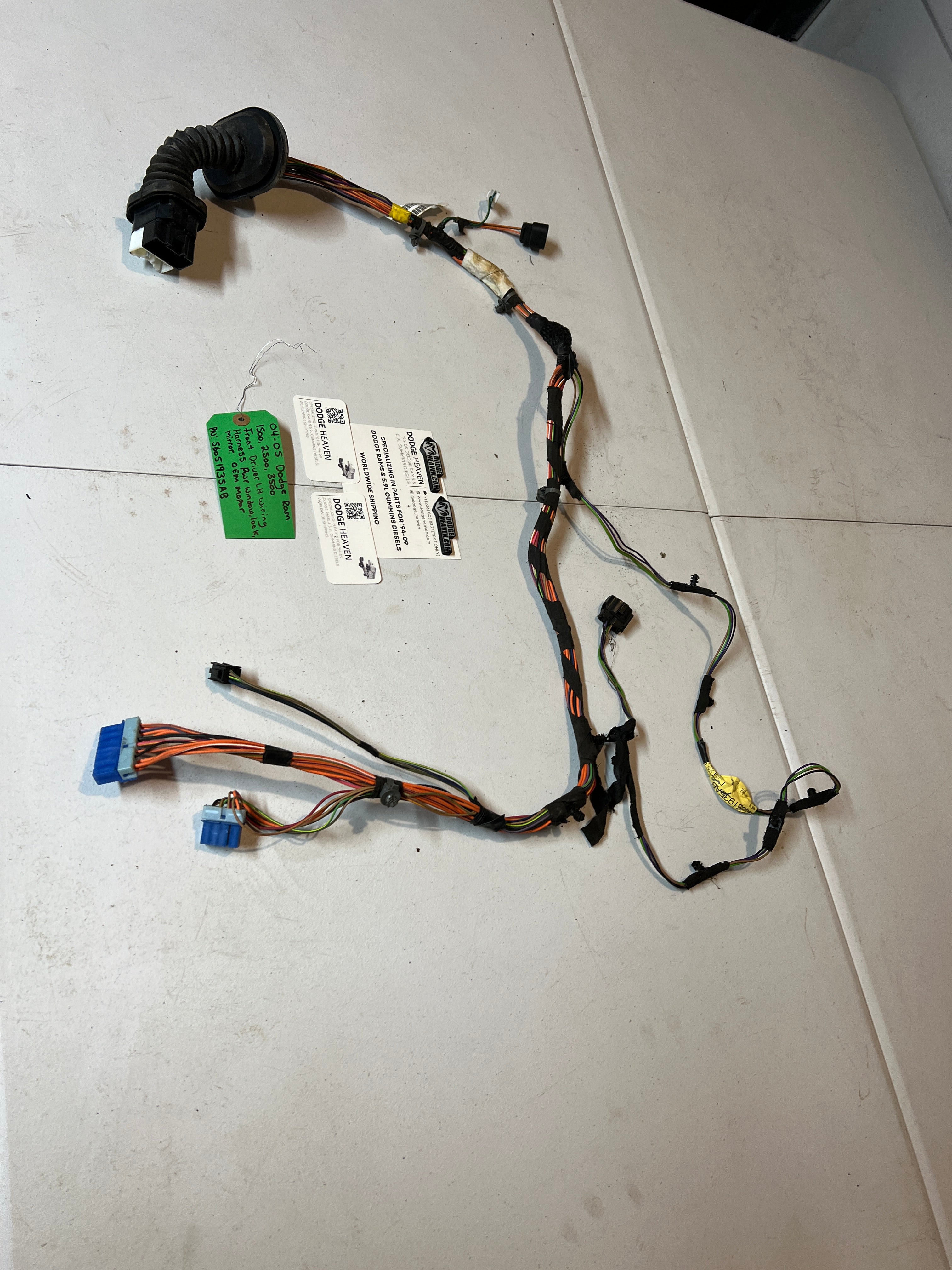 2004-2005 Dodge Ram Front Driver Power Door Wiring Harness