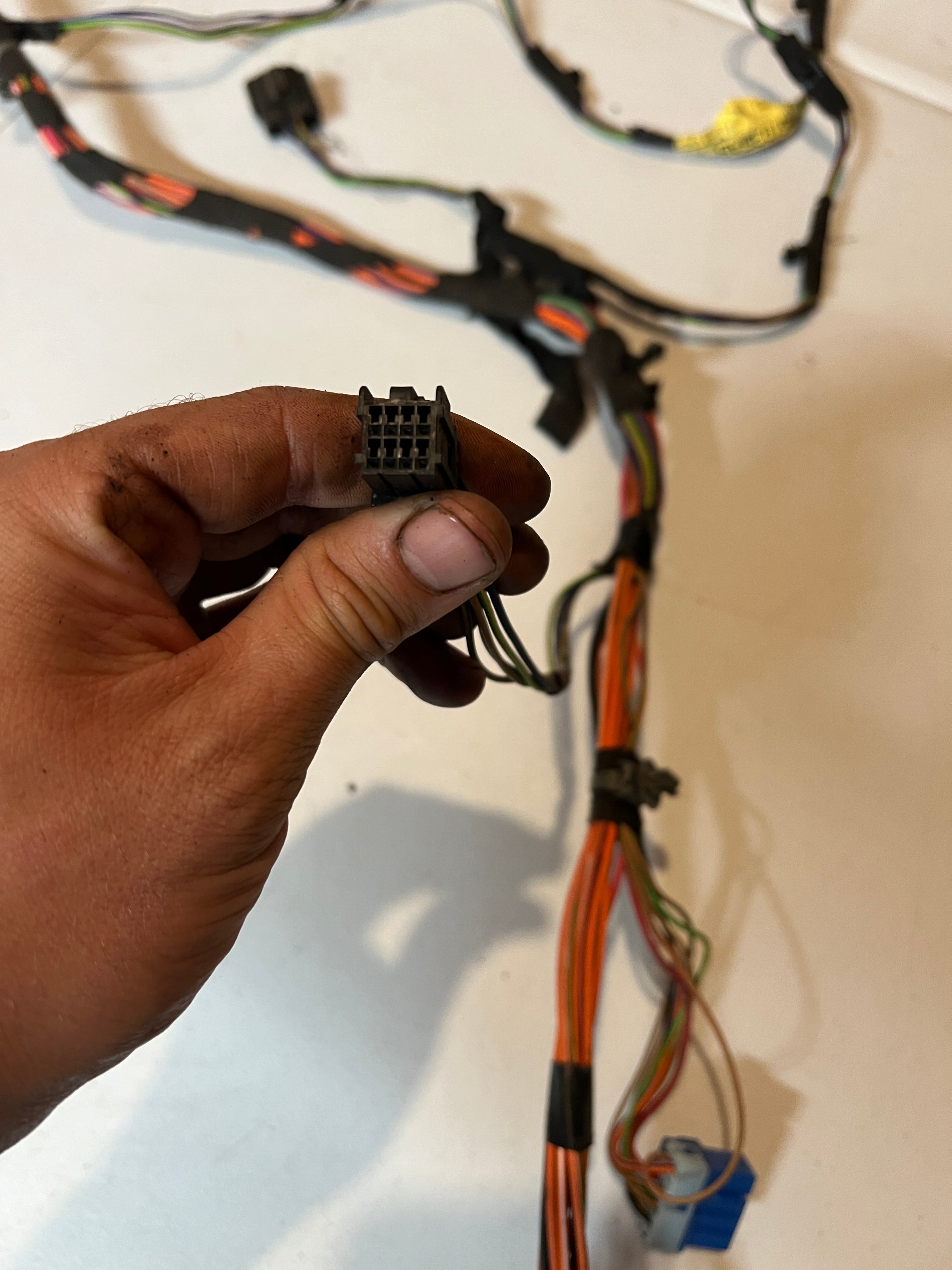 2004-2005 Dodge Ram Front Driver Power Door Wiring Harness