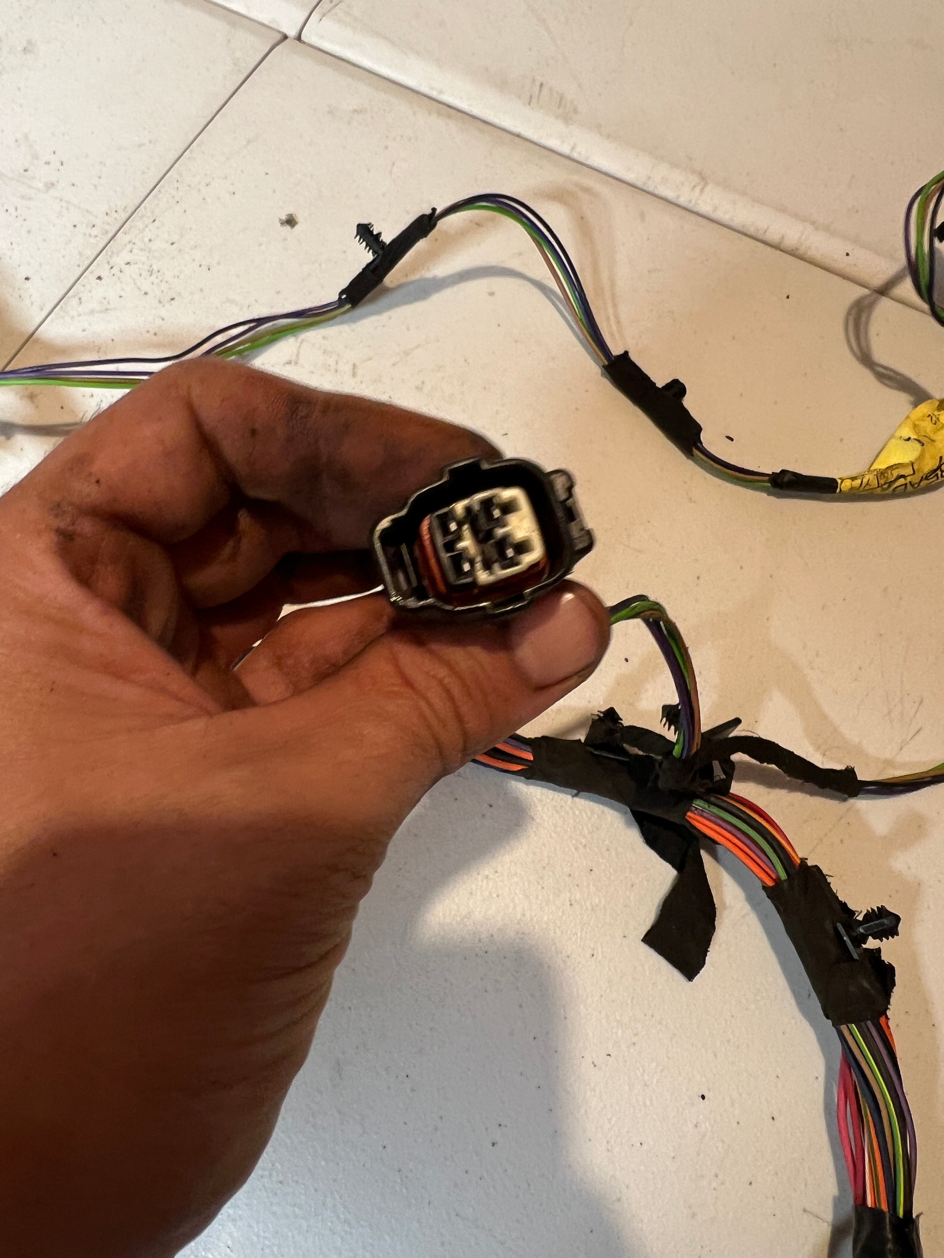 2004-2005 Dodge Ram Front Driver Power Door Wiring Harness