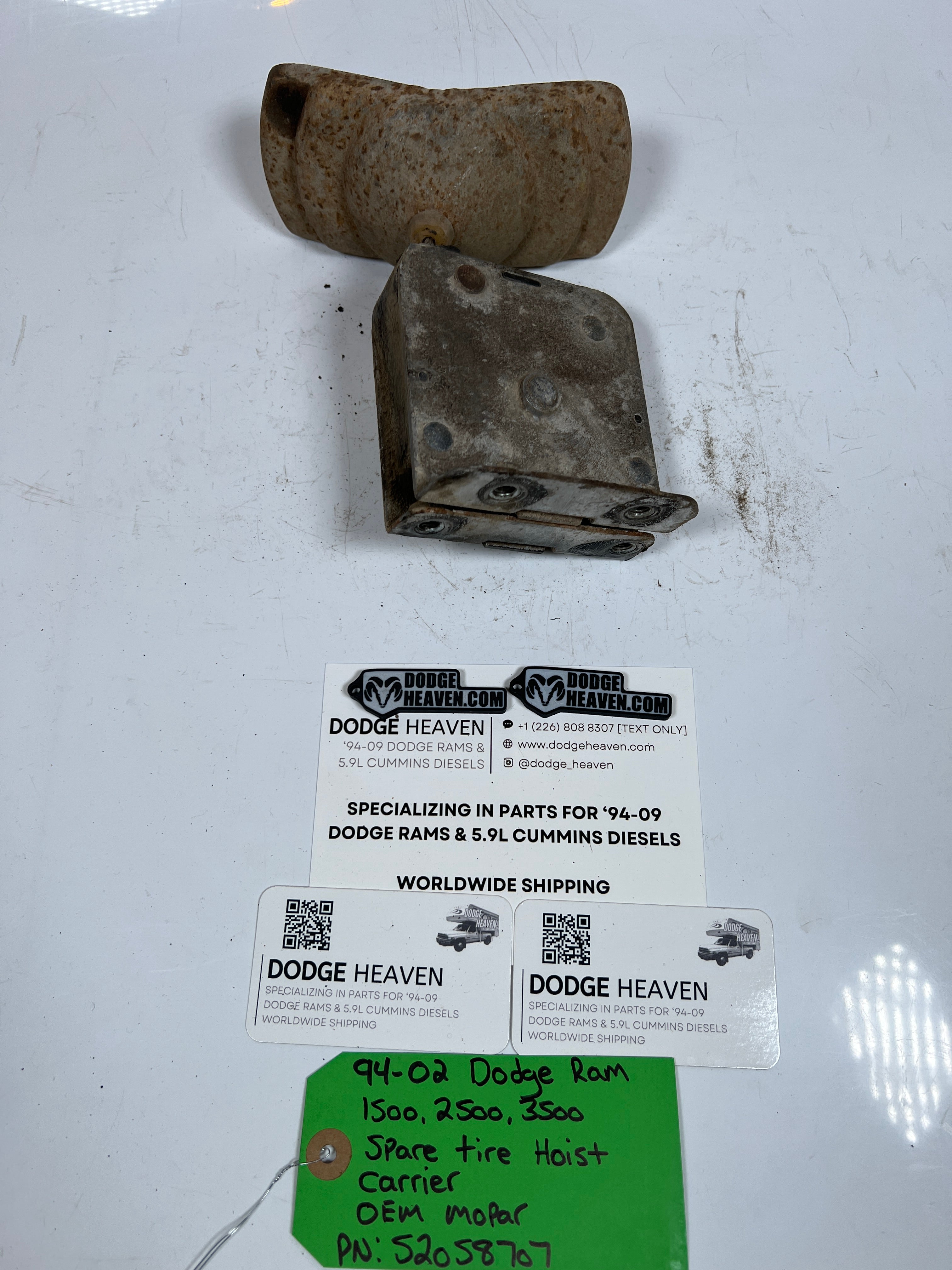 1994-2002 Dodge Ram 1500-3500 Spare Tire Hoist / Winch Carrier